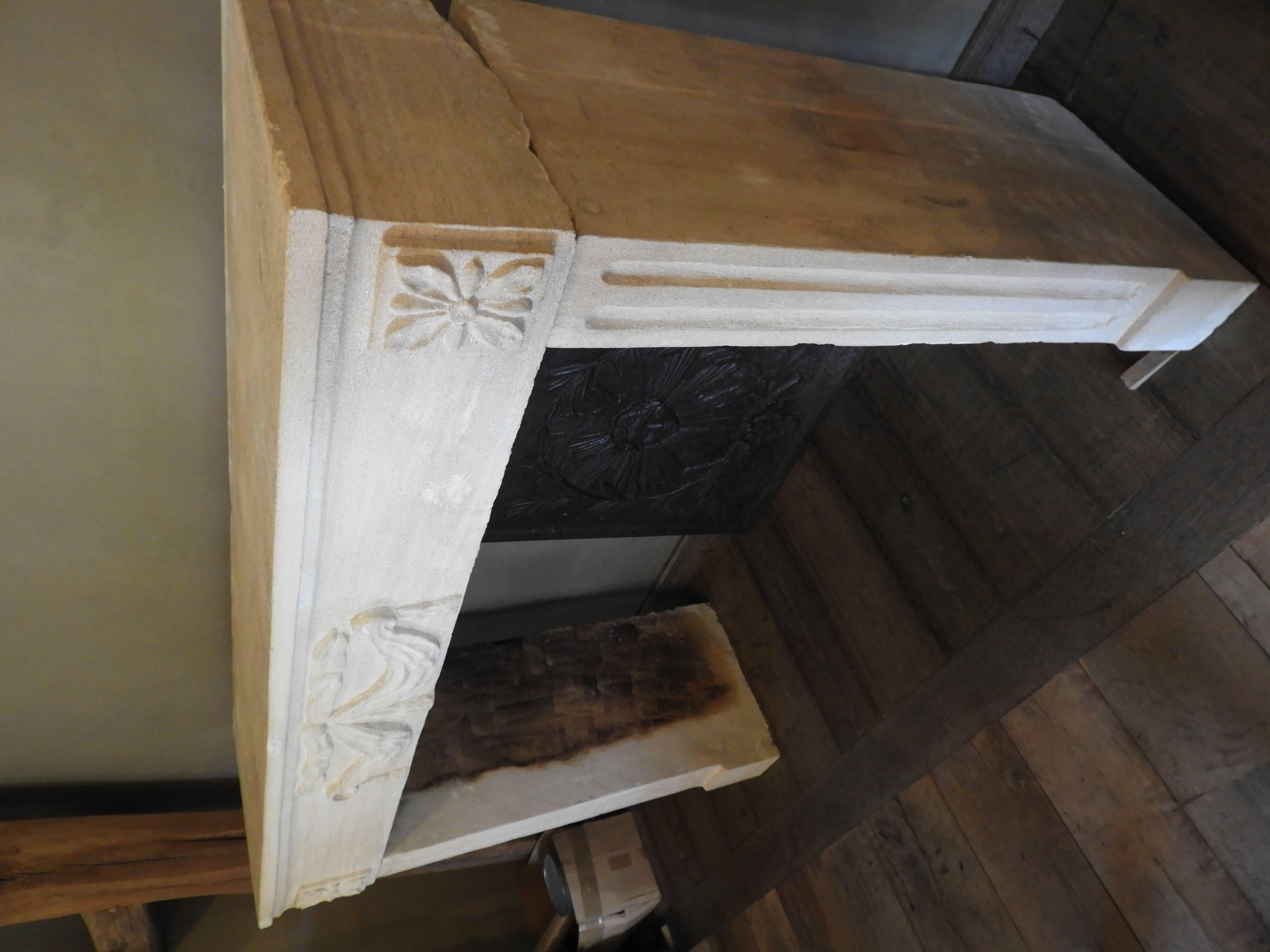 Early 19th-Late 18th Century Louis XV Fireplace in French Limestone  4