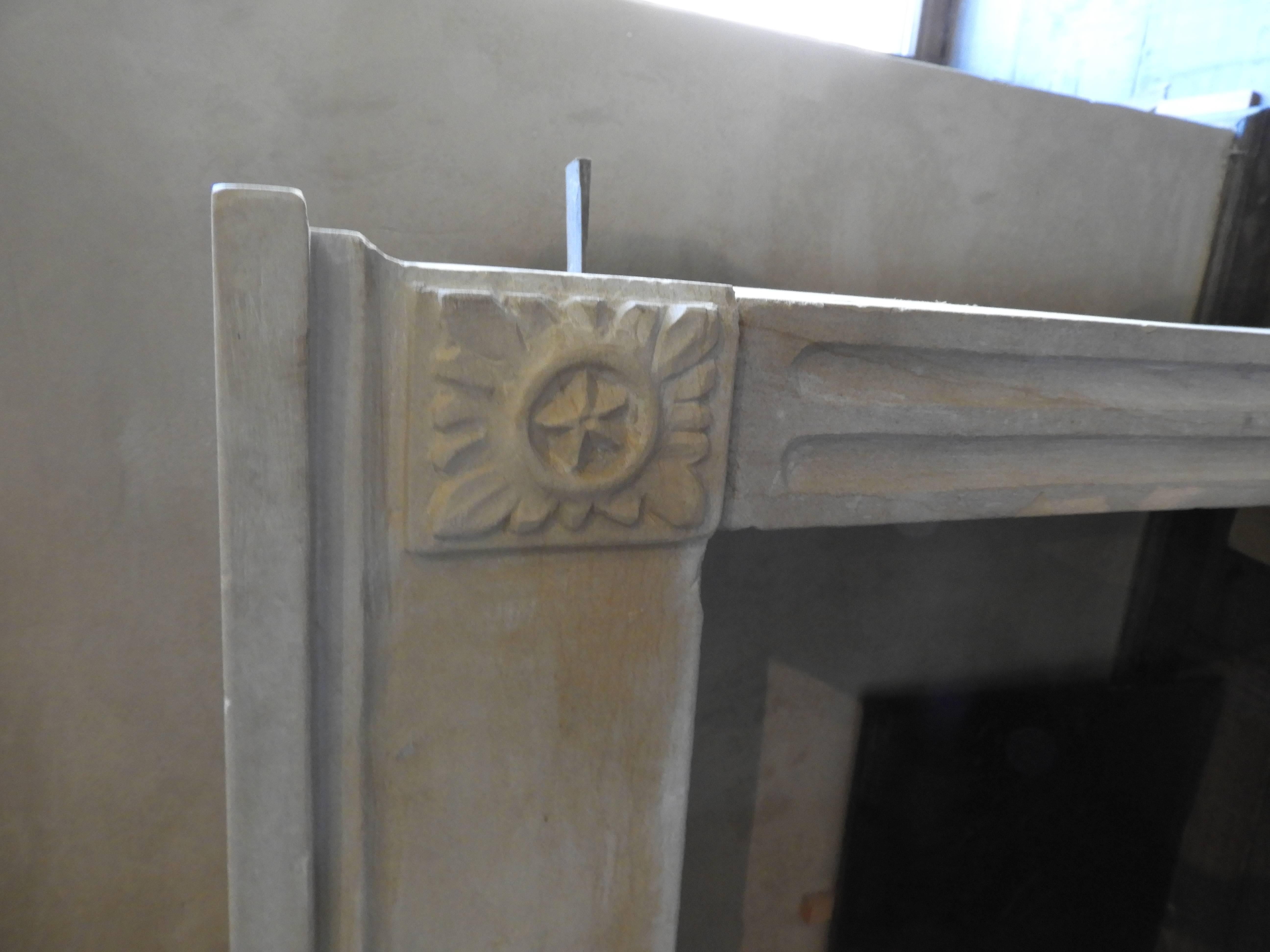 European Early 19th-Late 18th Century Louis XV Fireplace in French Limestone 