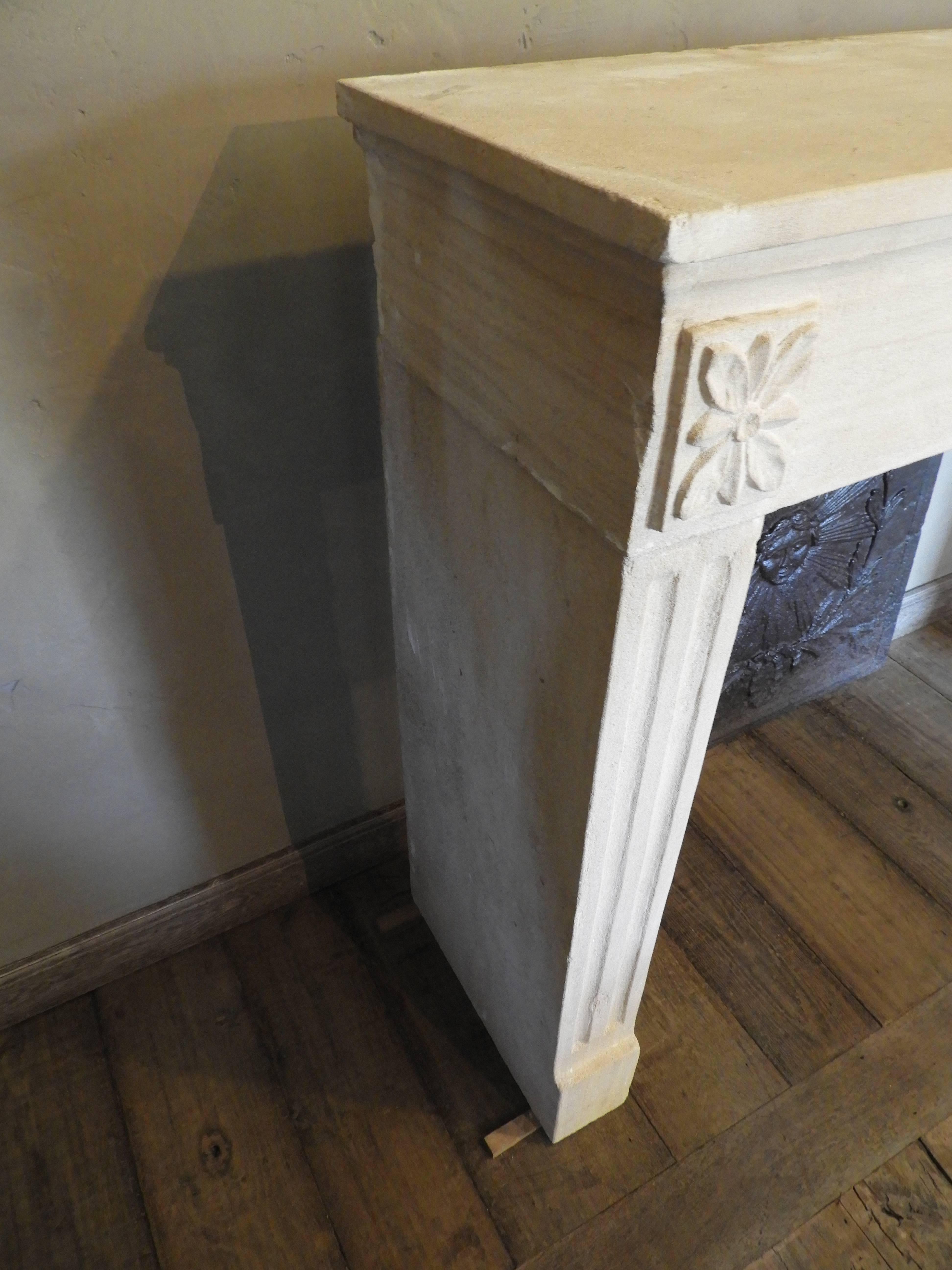 Early 19th-Late 18th Century Louis XV Fireplace in French Limestone  1