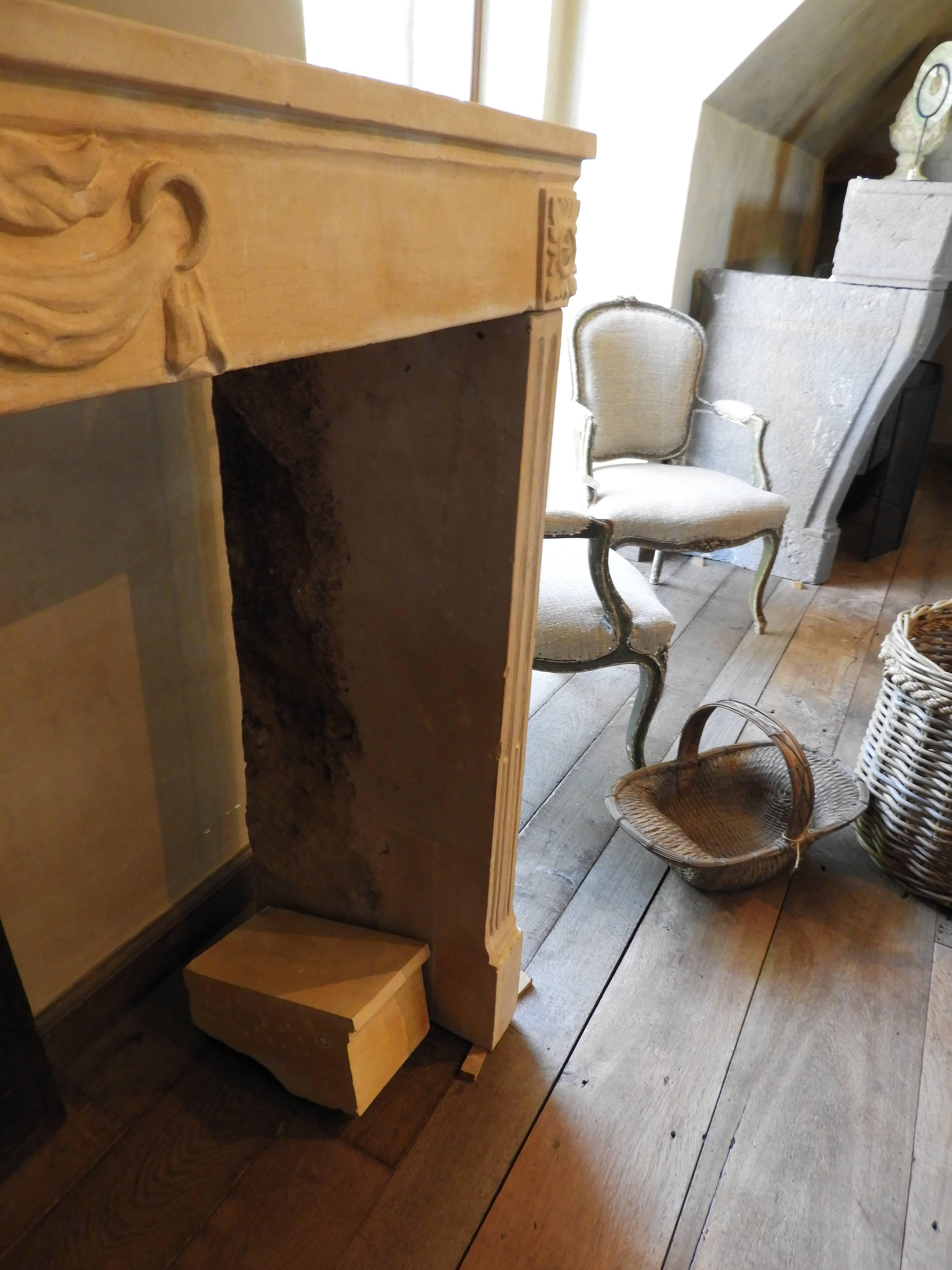 Early 19th-Late 18th Century Louis XV Fireplace in French Limestone  3