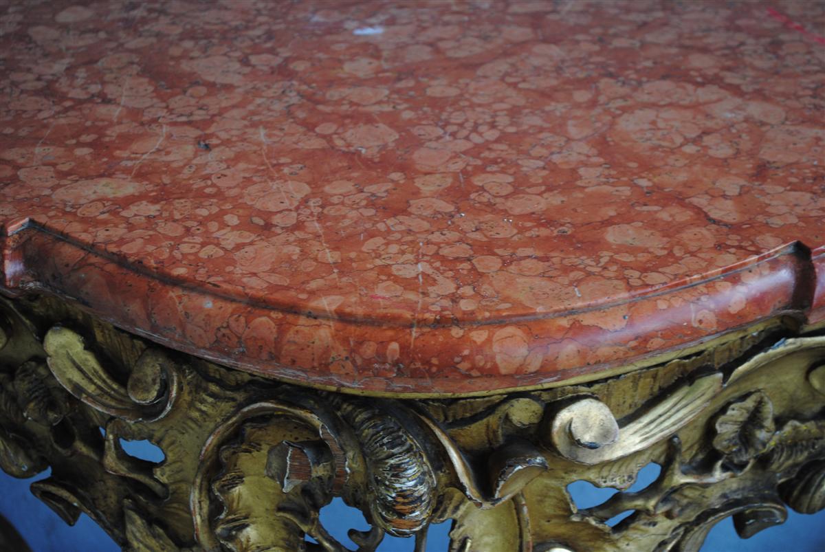 Carved Early 19th Century Louis XV Style Console in Gilded Wood with Marble Top For Sale