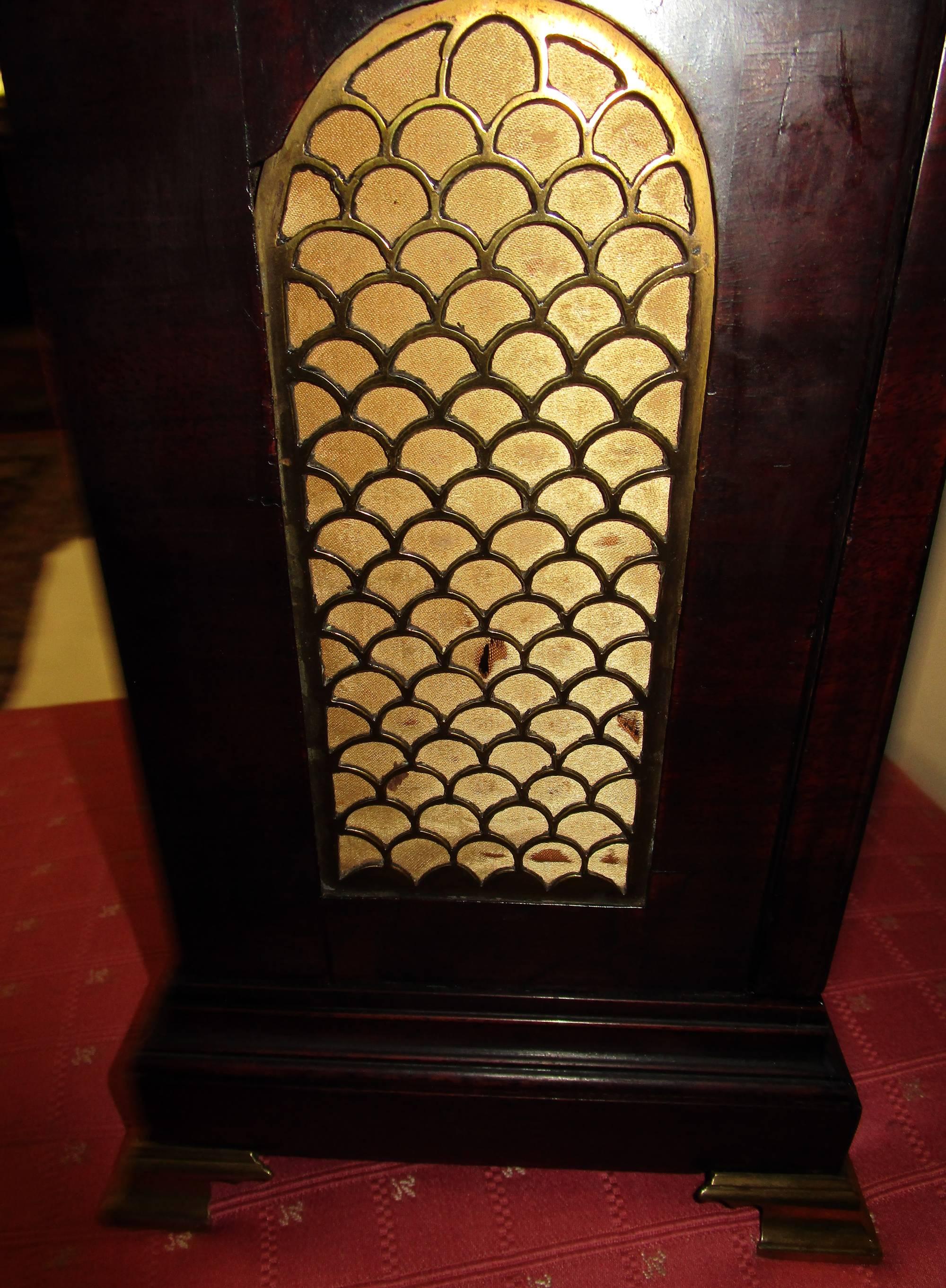 Early 19th Century Early 19th century Regency English Mahogany Bracket Clock For Sale