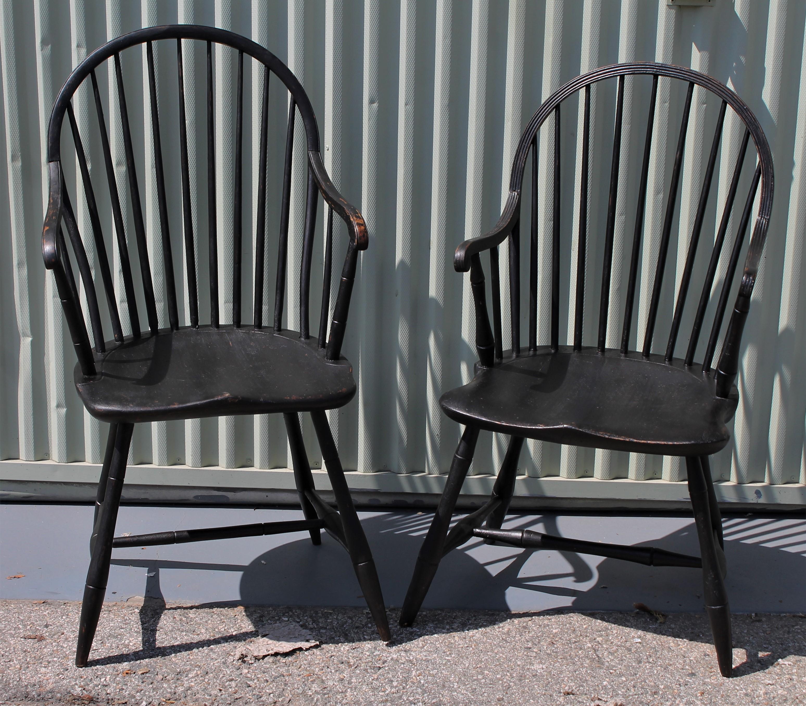 Early 19th Century Black Painted Windsor Armchairs In Good Condition In Los Angeles, CA
