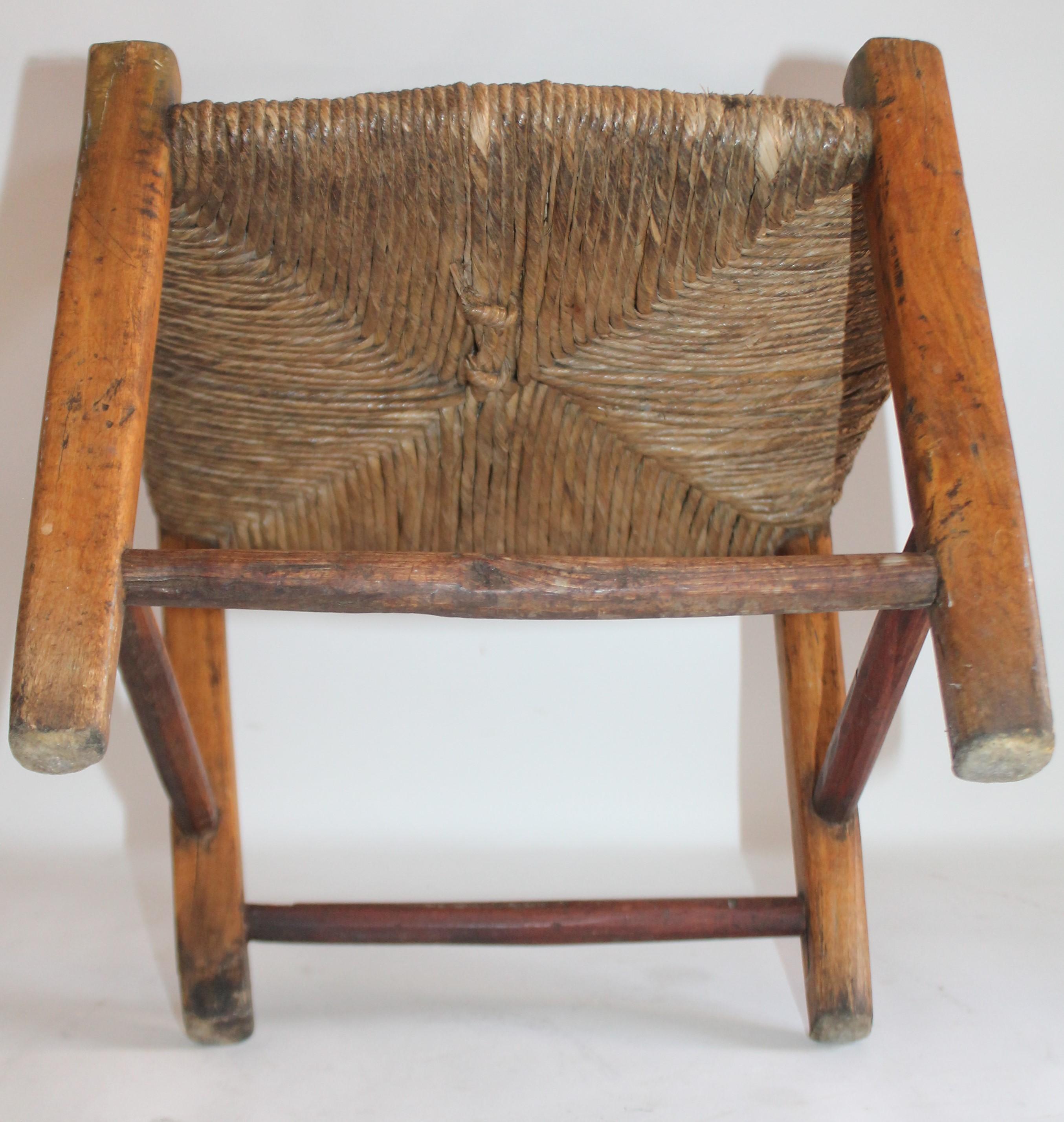 Hand-Crafted Early 19th Century Child's Chair with Original Rush Seat For Sale