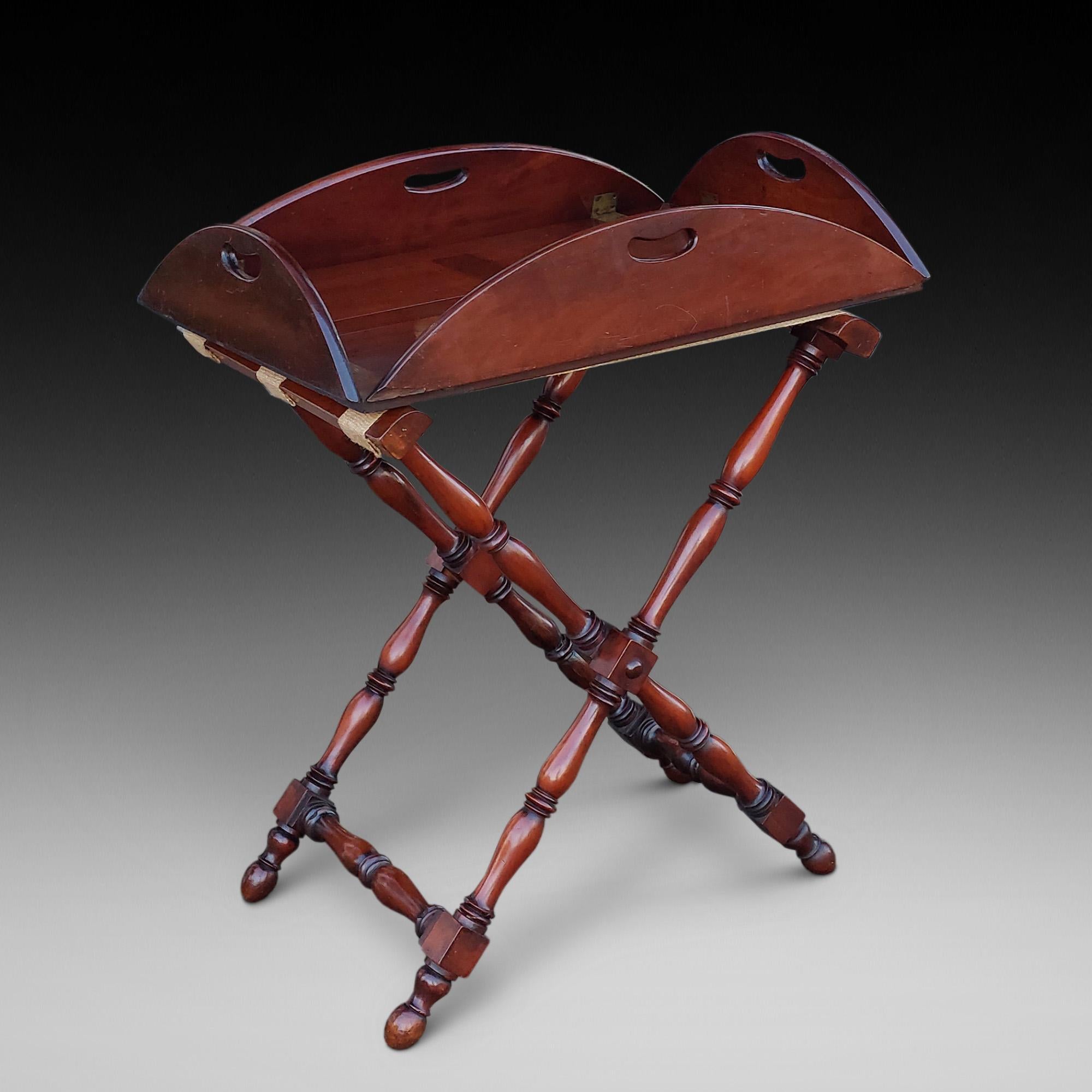 Early 19thC Cuban Mahogany Butler’s Tray In Good Condition For Sale In Altrincham, GB
