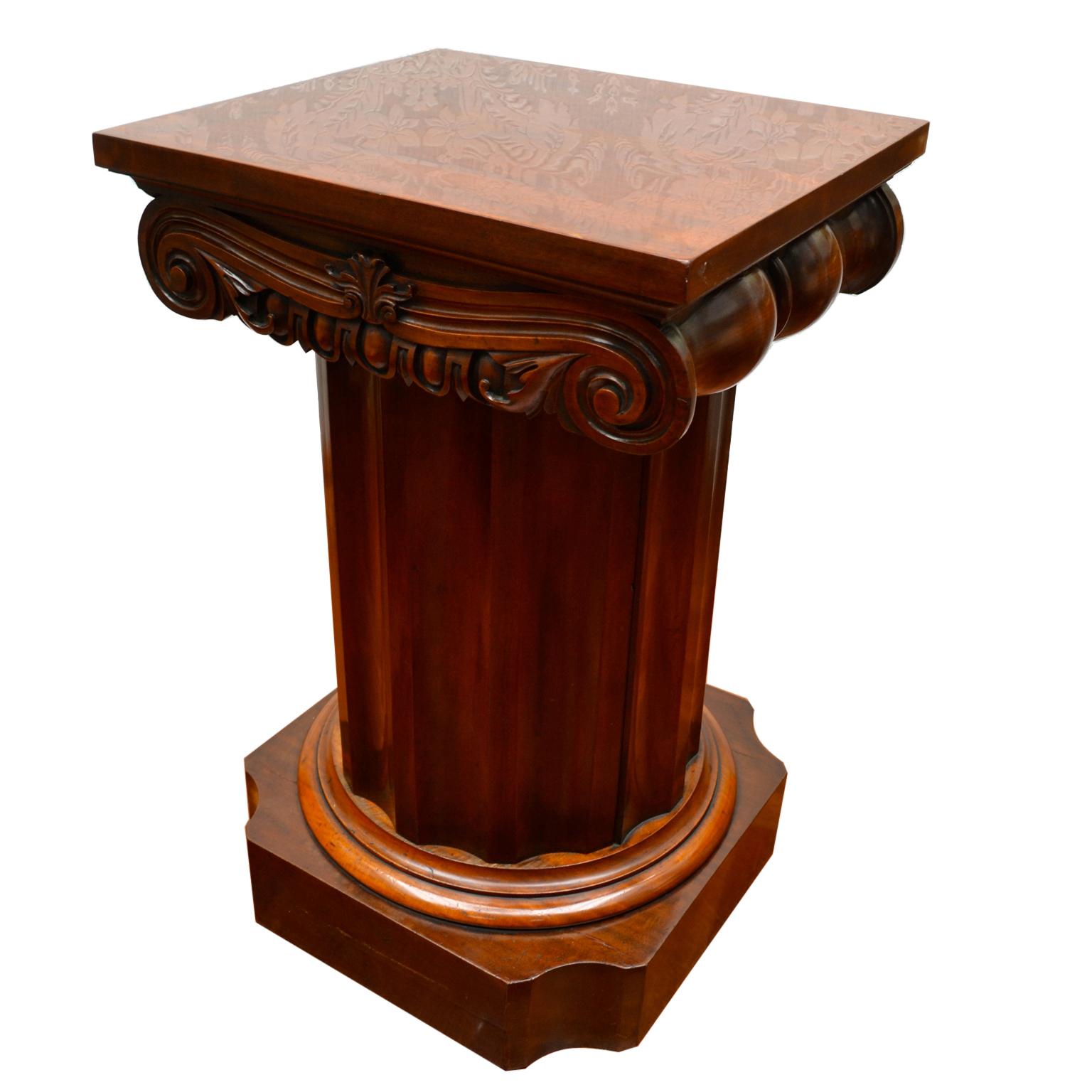 Hand-Crafted Early 19th Century English Regency Mahogany Bedside Table or 'Somno'