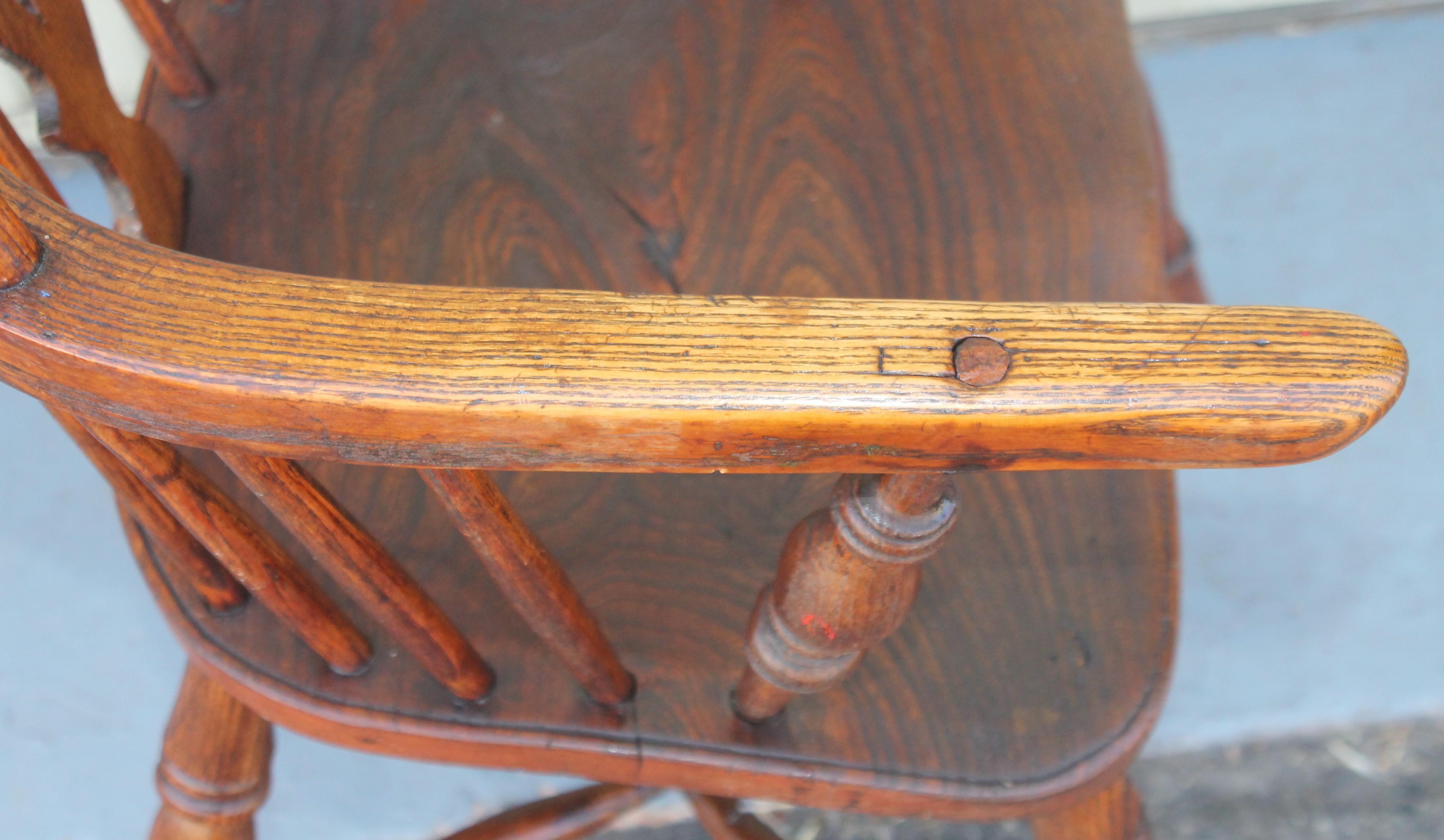 Englischer Windsor-Sessel aus dem frühen 19 (Holz) im Angebot