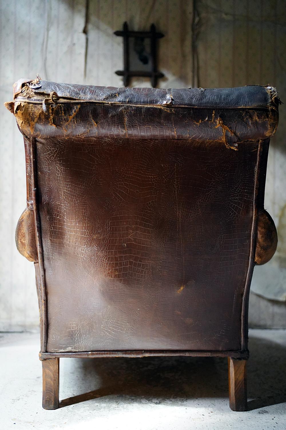 Early 19thC French Crocodile Leather Armchair, c.1830 For Sale 6