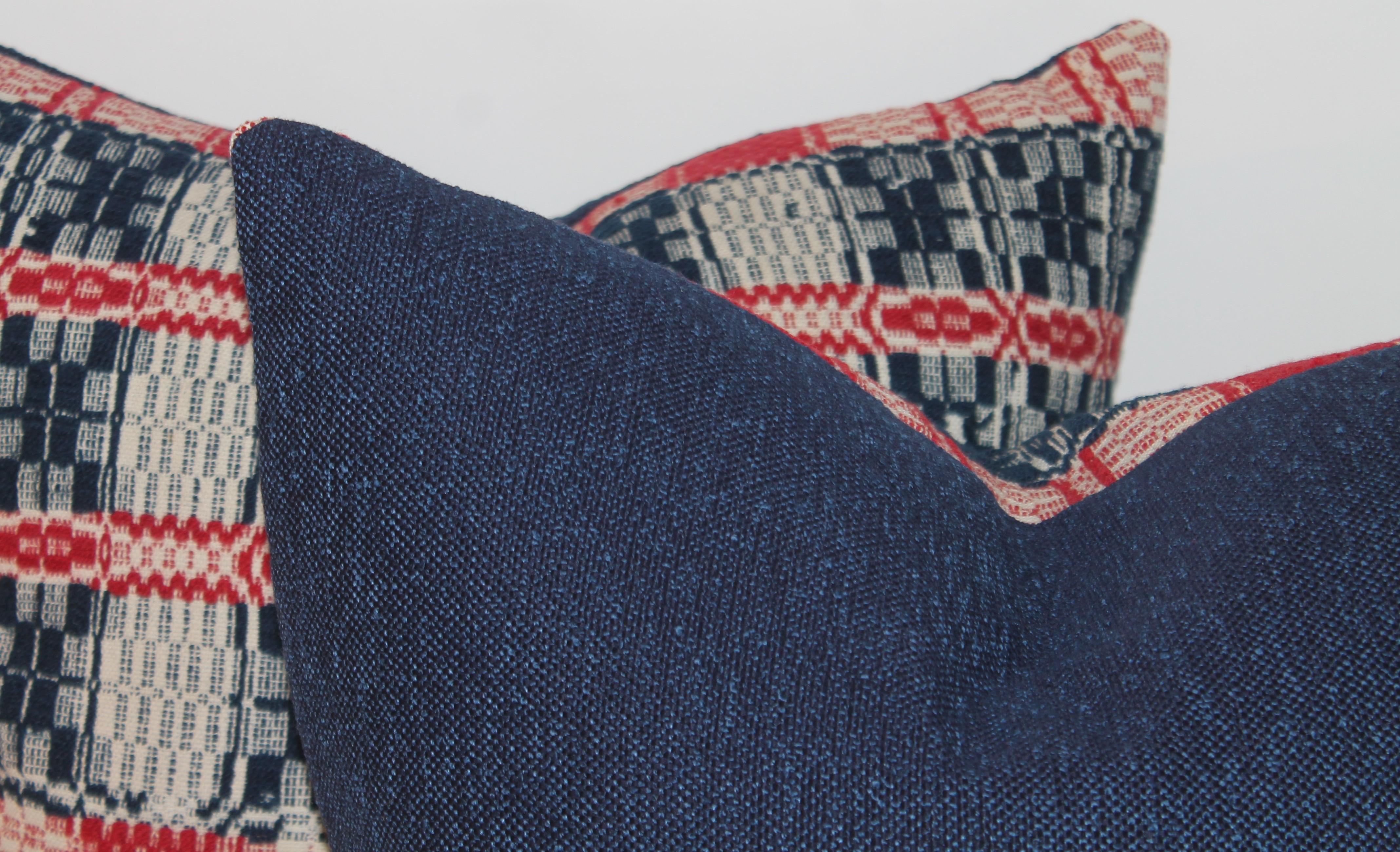 Early 19thc Hand  Woven Red & Blue Coverlet Pillows-Set of Four In Good Condition For Sale In Los Angeles, CA