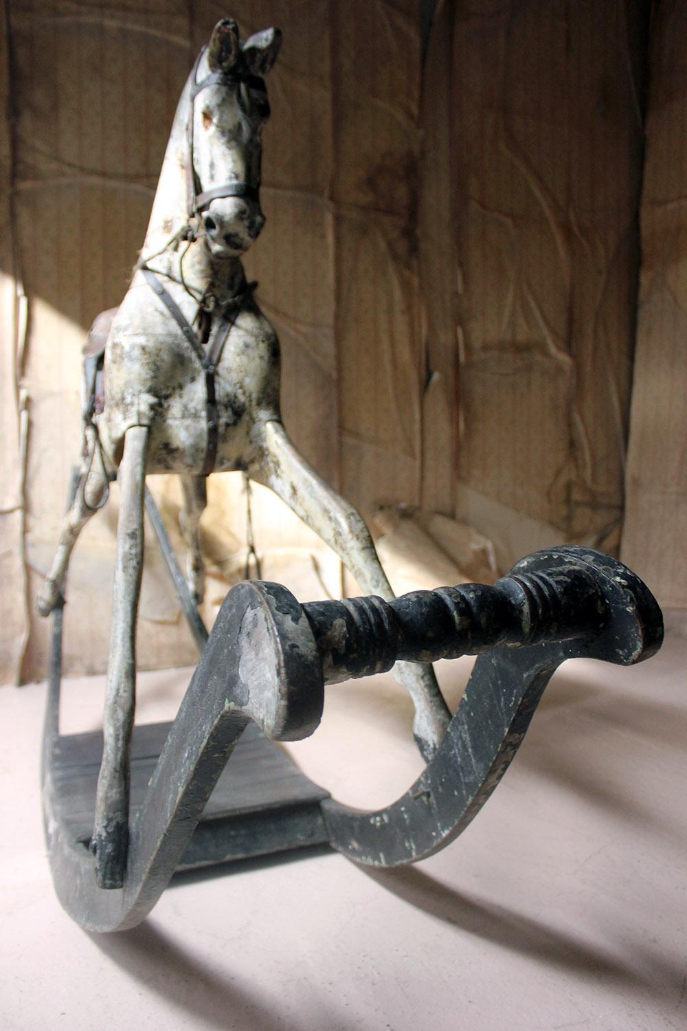 Early 19th Century Large Dappled Grey Bow Rocking Horse, circa 1820-1830 8