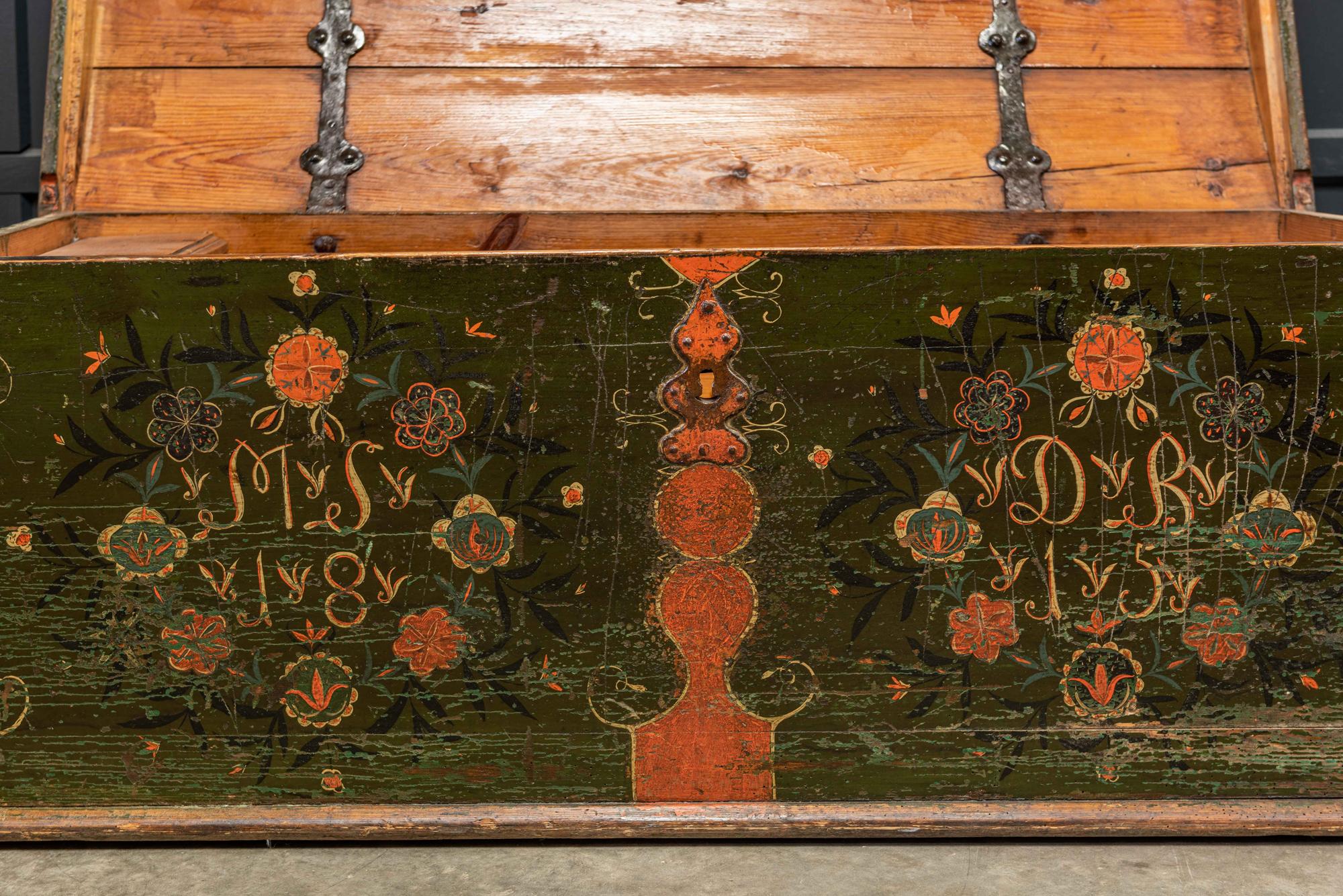 Early 19th Century Swedish Marriage/Dowry Chest For Sale 6