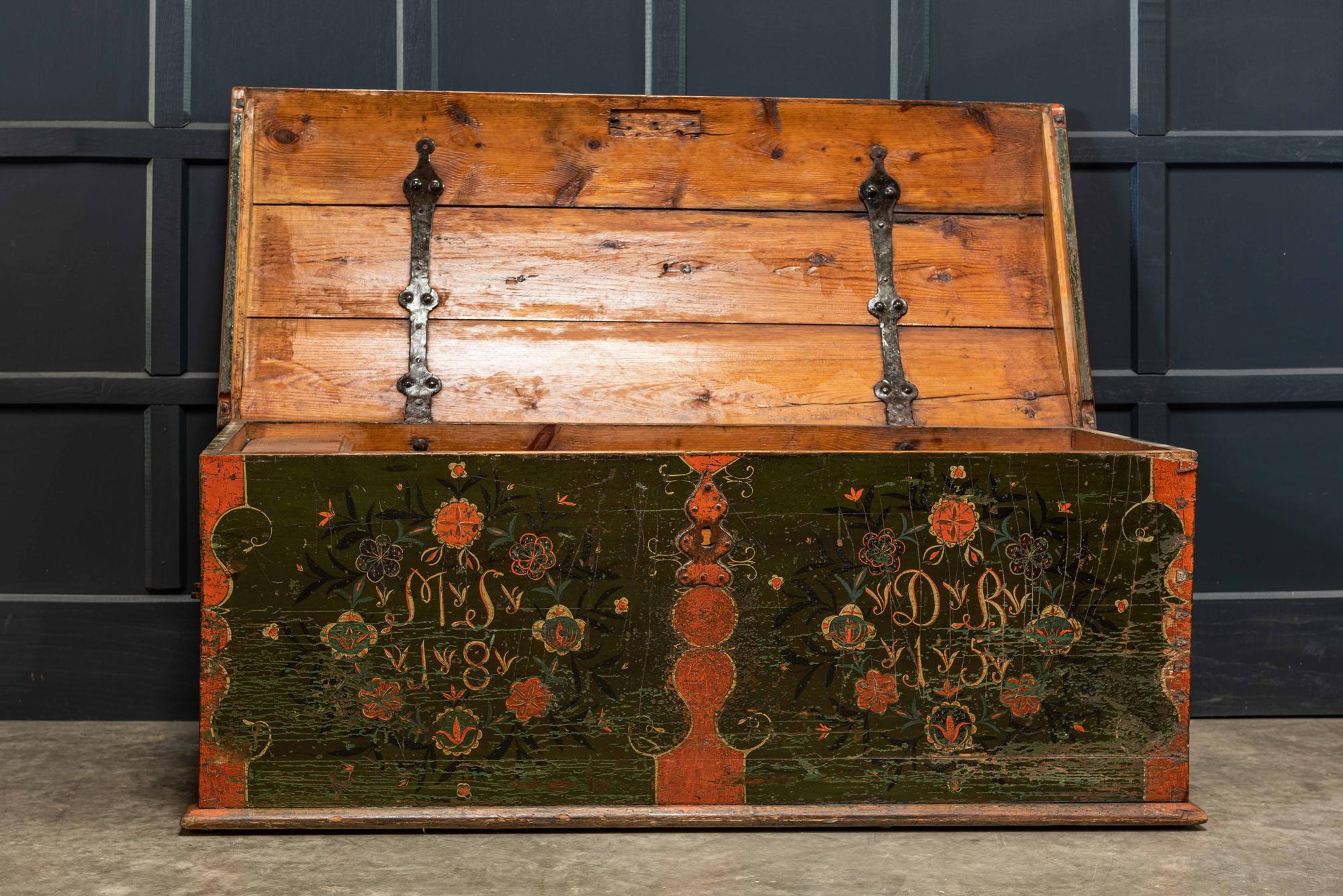Early 19th Century Swedish Marriage/Dowry Chest In Good Condition For Sale In Staffordshire, GB