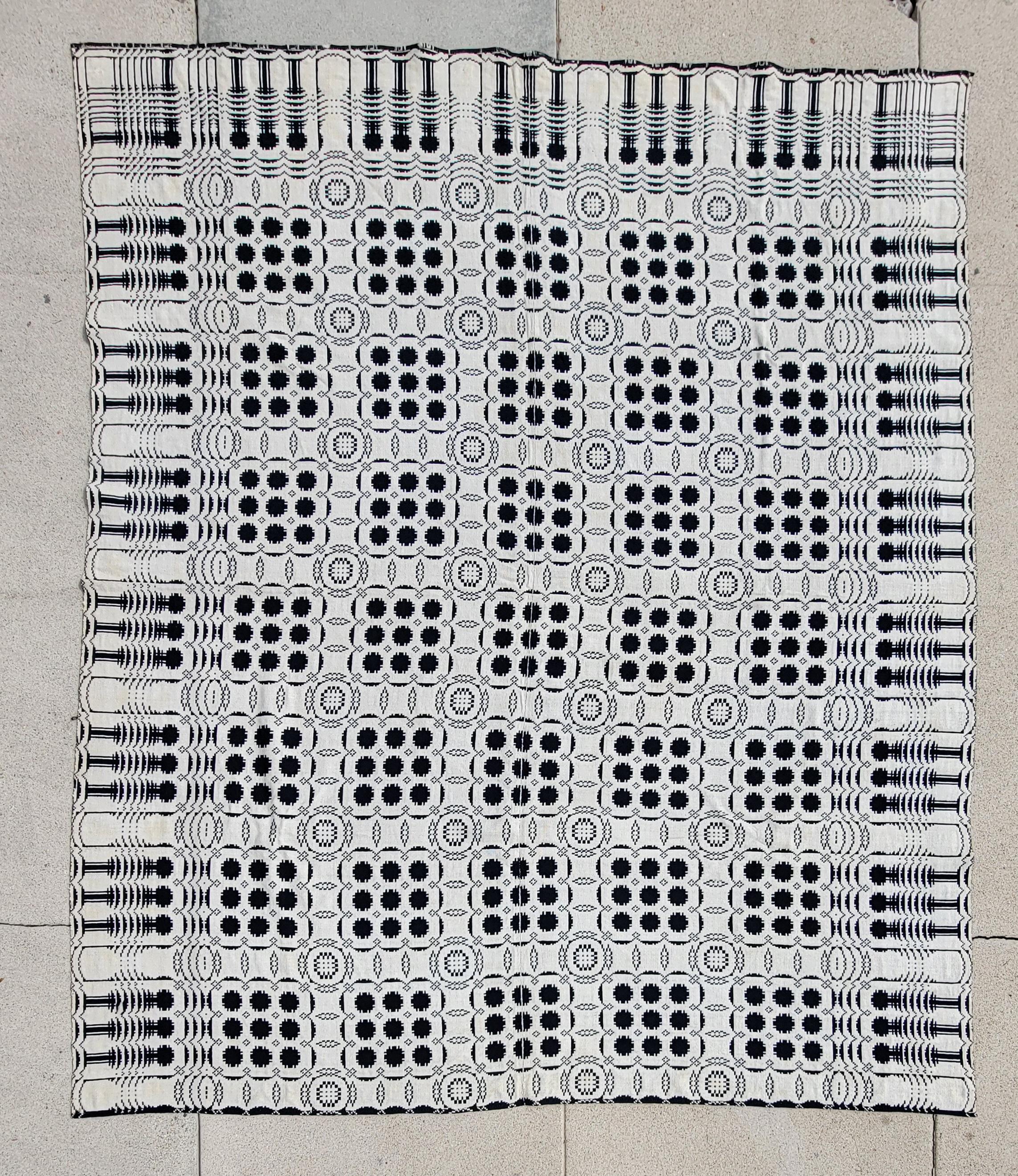 Début du 19ème siècle, couvre-lit double tissé en indigo et blanc en vente 3