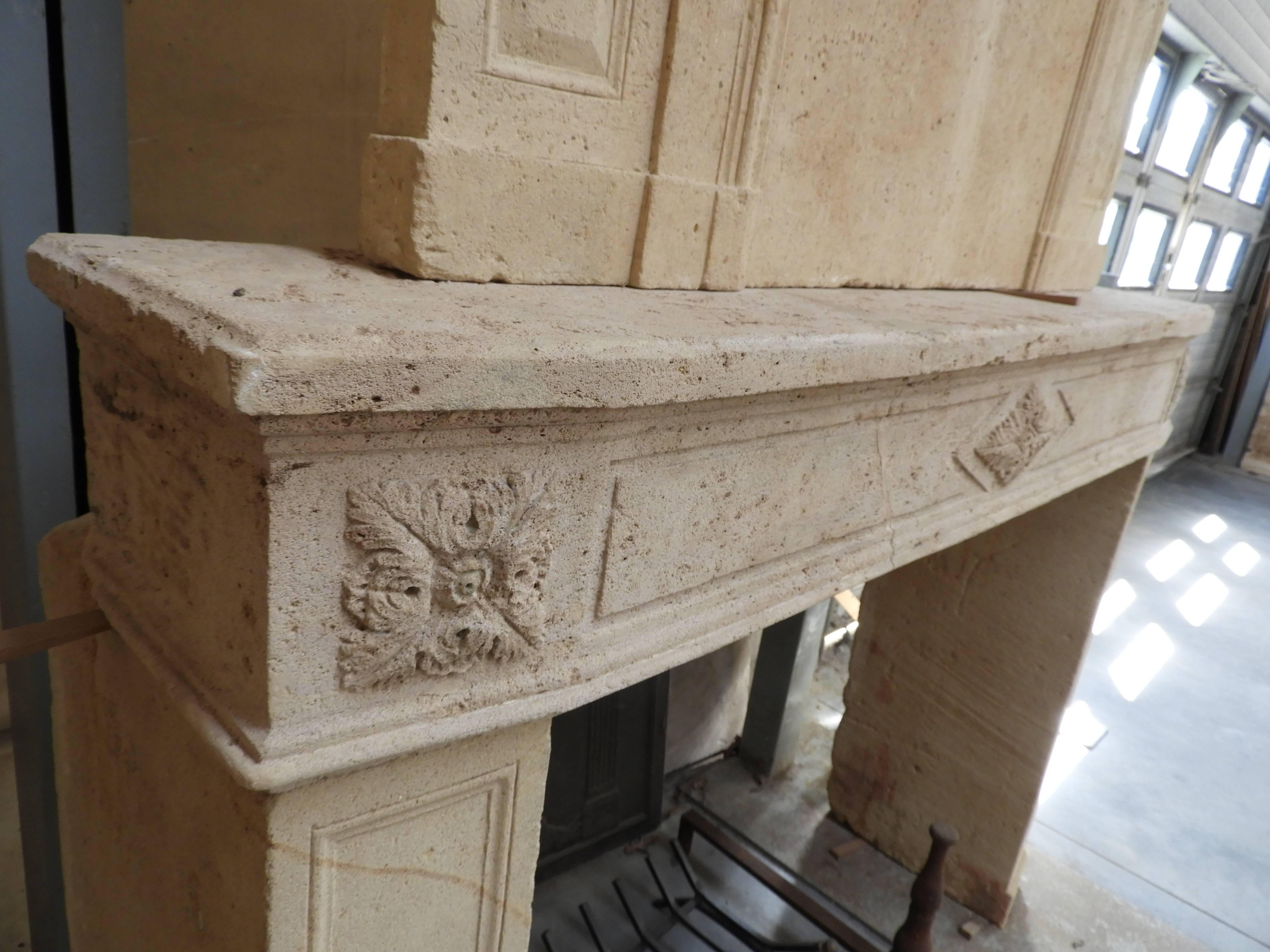 Early 19the Century Louis XVI Fireplace in French Limestone For Sale 2