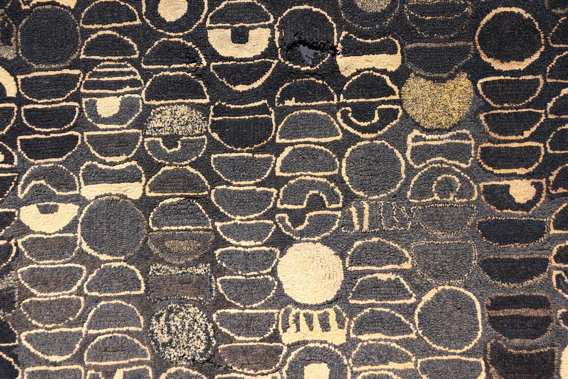 Early 20 Century American Hooked Rug with inspired by Modern Art 4'8 x 7'2 For Sale 1