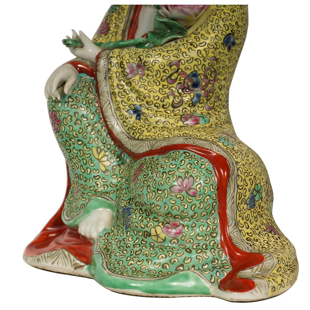 20th Century Early 20 Century Chinese Famille-Rose Porcelain Kwan Yin Statuary