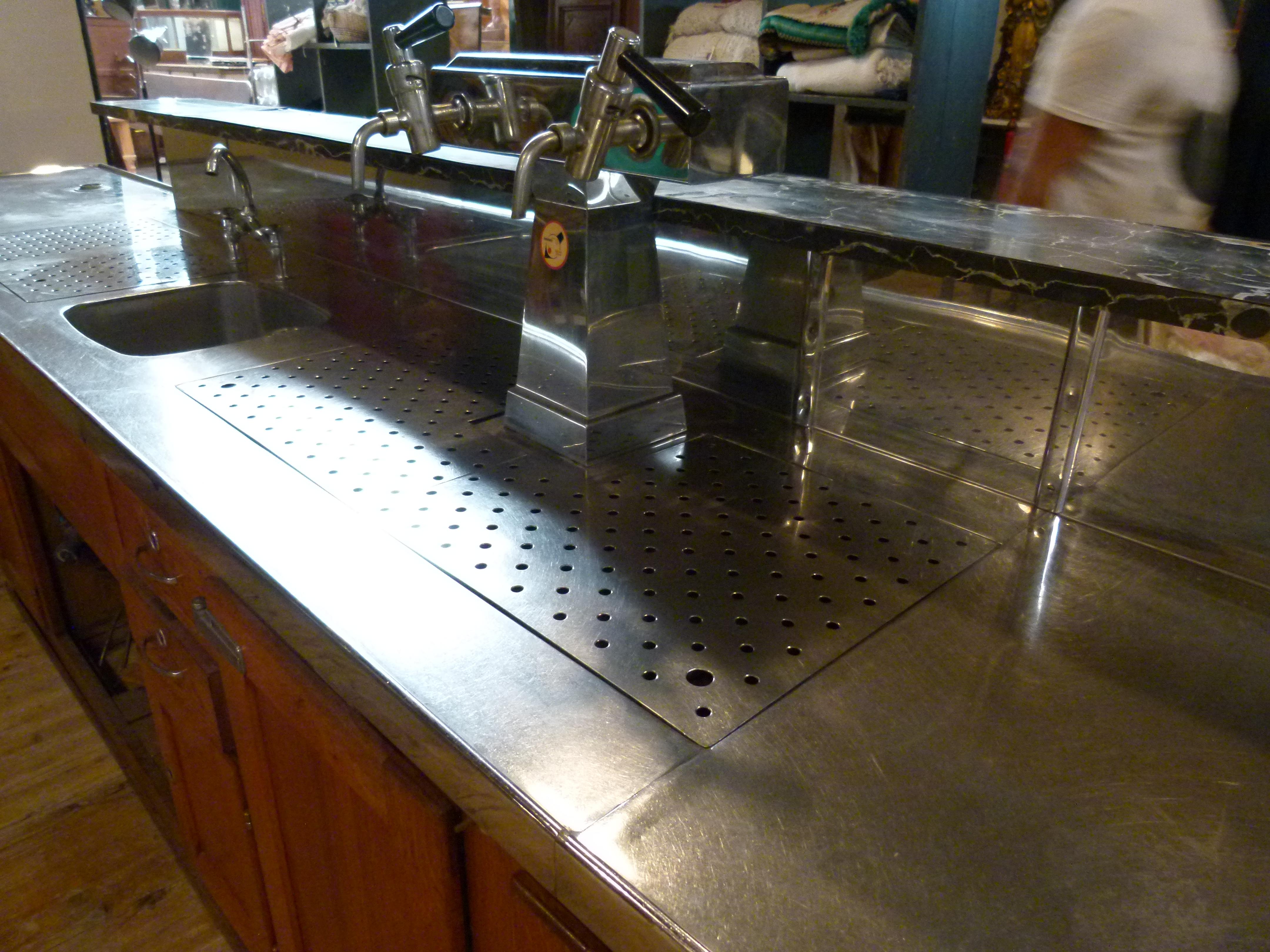 Large Art Deco Style Bar Counter In Good Condition In Vulpellac, Girona