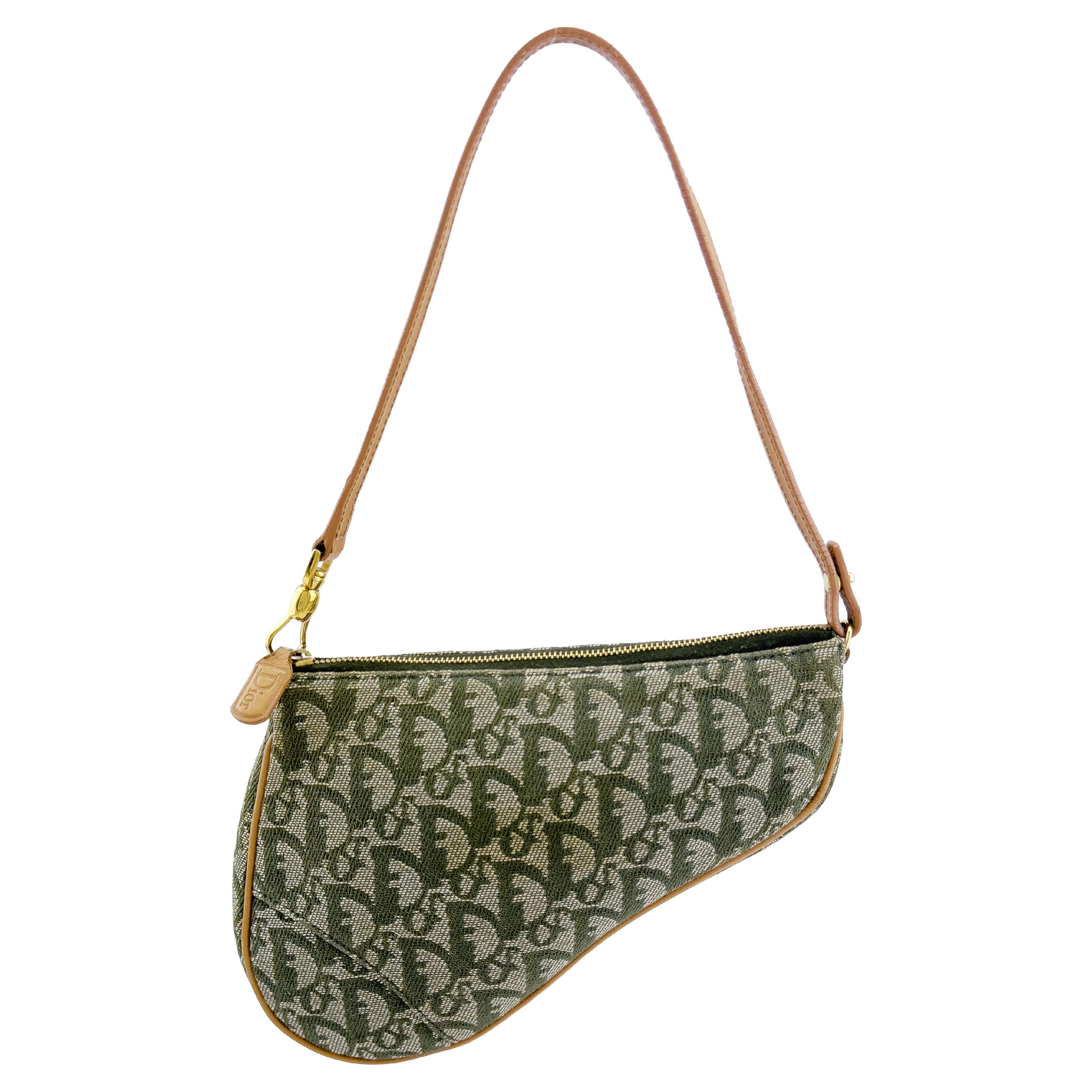 Pochette Diorissimo de principios de la década de 2000 en monograma verde en venta