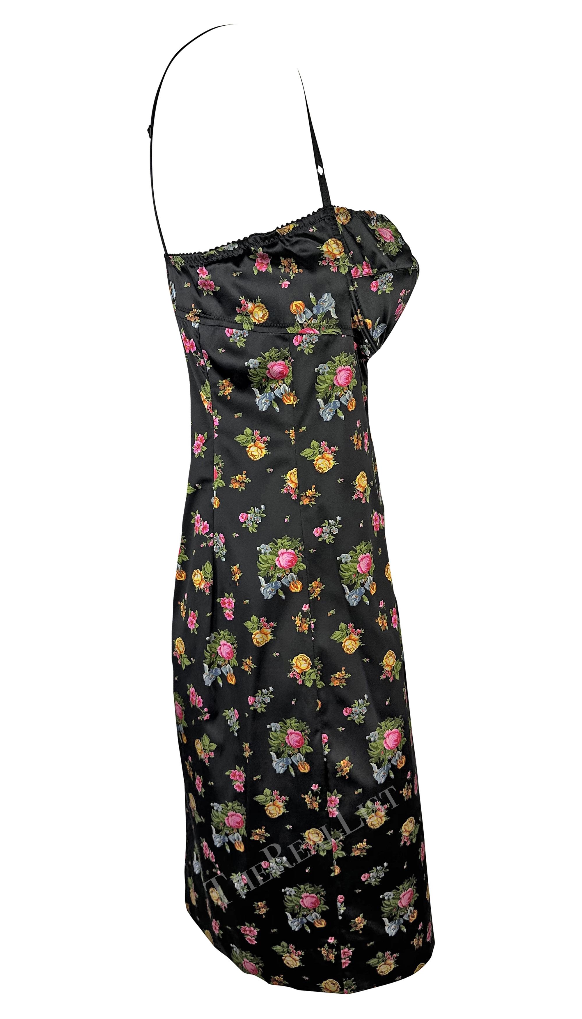 Principios de los 2000 Dolce & Gabbana Mini Vestido Rosa Floral Negro Y2K en venta 1