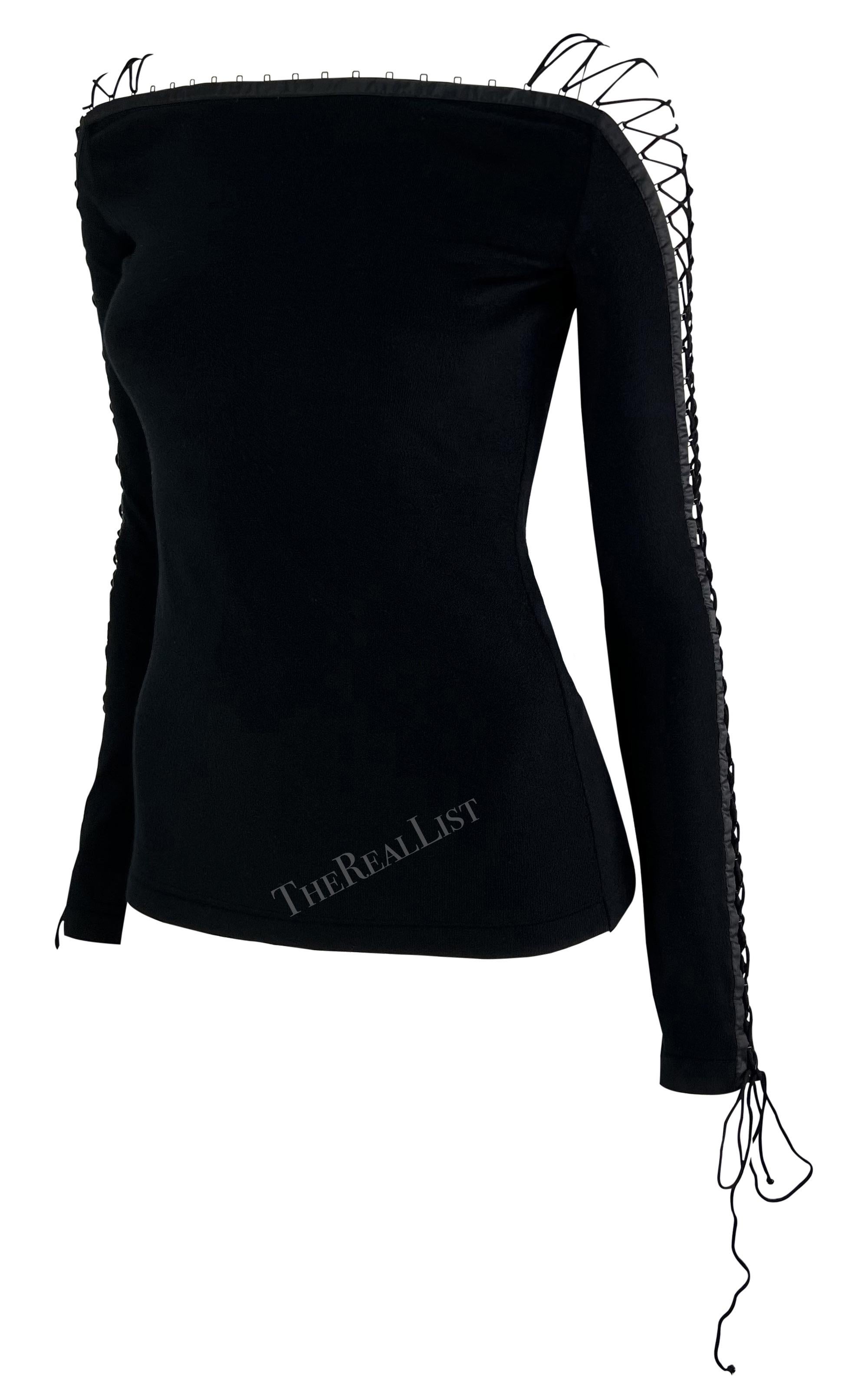Early 2000s Dolce & Gabbana Black Lace Up Long Sleeve Corset Top In Excellent Condition For Sale In West Hollywood, CA
