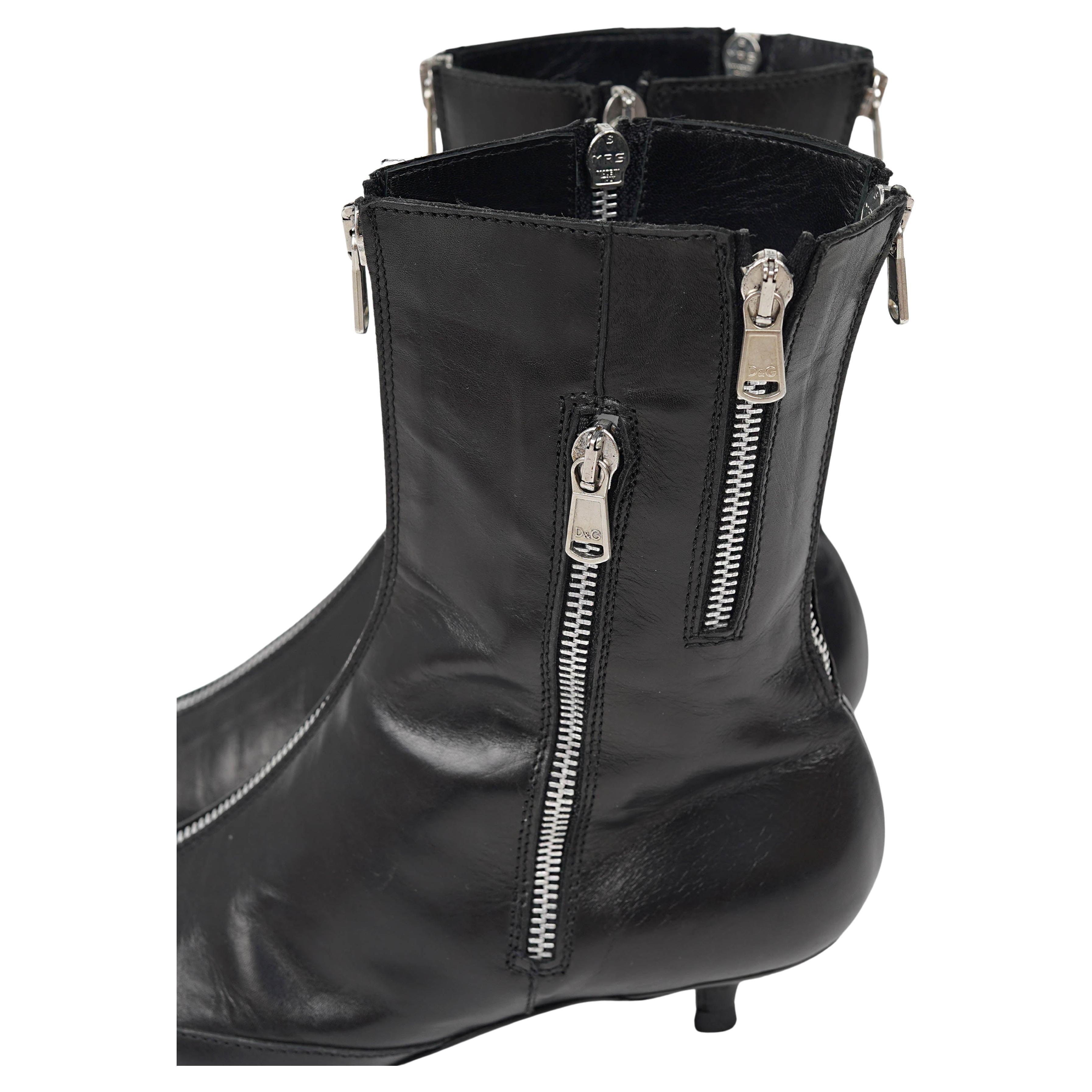 Botas de piel con cremallera Dolce & Gabbana de principios de la década de 2000 - Talla 38,5 (Talla 37) en Bueno estado para la venta en Berlin, DE