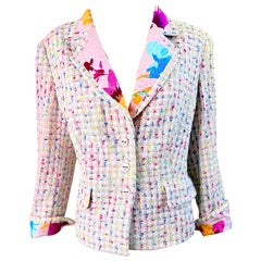 Début des années 2000 : veste blazer Escada, taille 12, en tweed rose multicolore à motifs floraux, doublée de soie