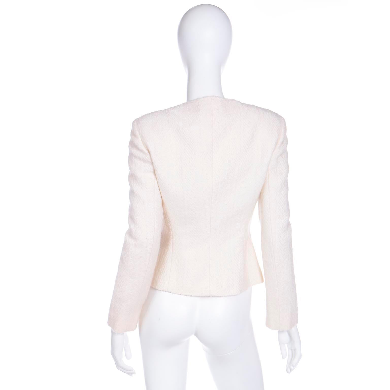 Women's Early 2000s Gianni Versace Ivory Boucle Wool Double Zip Front Jacket For Sale