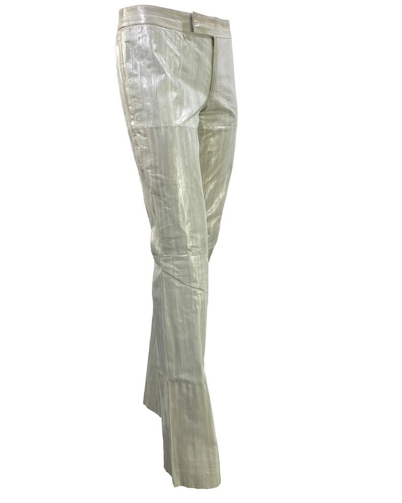 Early 2000s Gucci by Tom Ford Off-White Pantalon en cuir de peau d'anguille blanc cassé Bon état - En vente à West Hollywood, CA