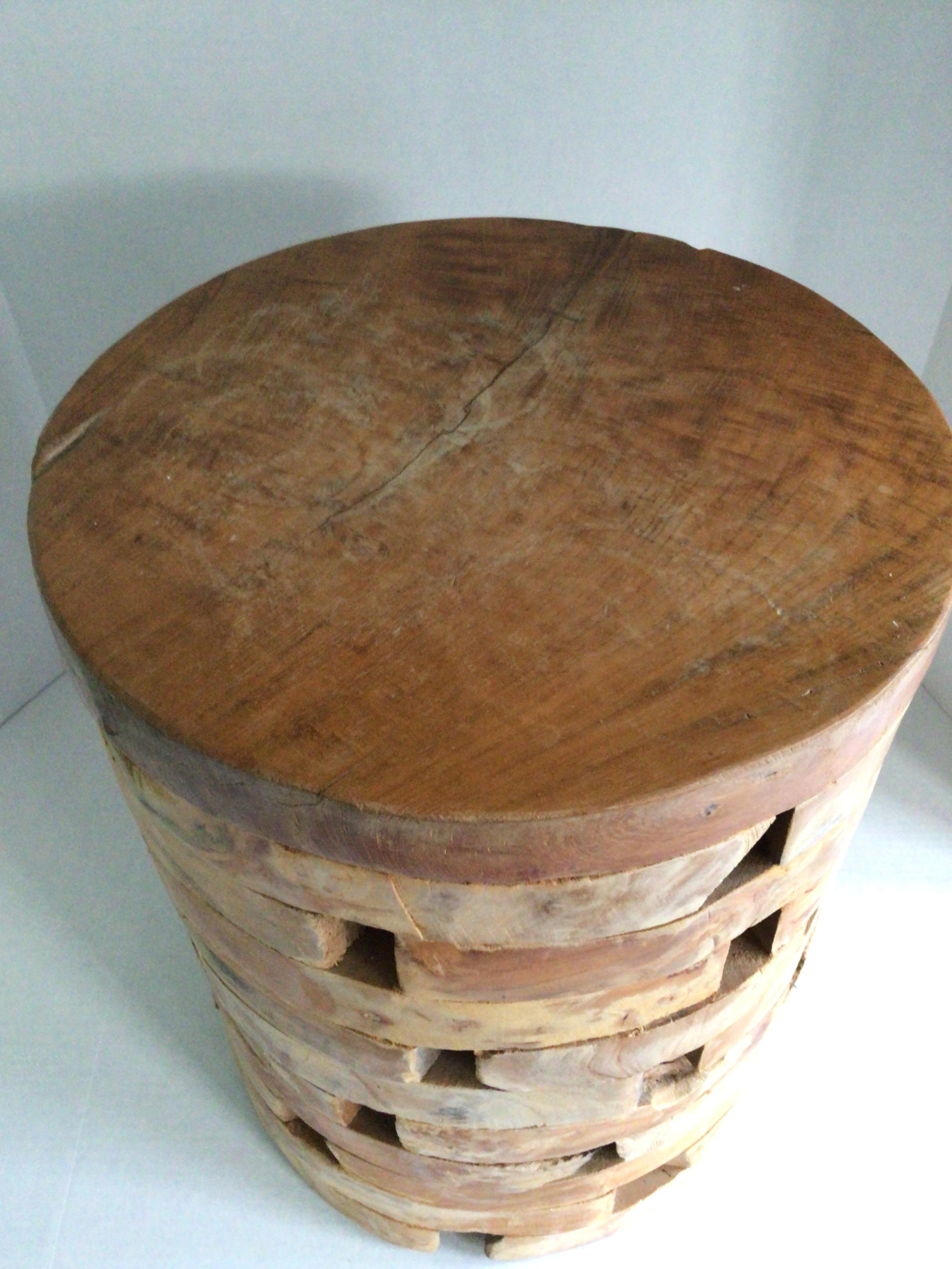 Mid-Century Modern Early 2000s Interlock/Stacked Wooden Block Round Pedestal Stool For Sale