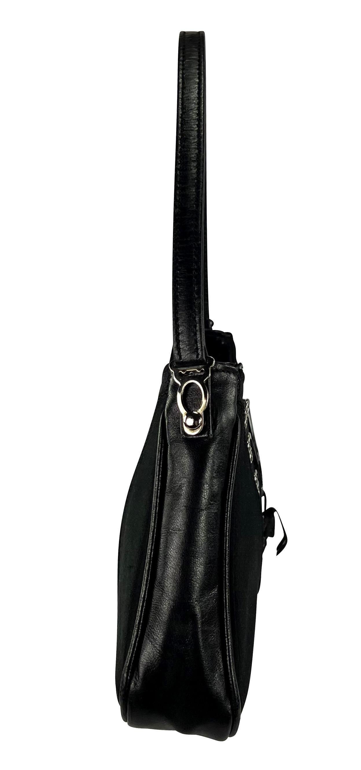 Mini borsa stile corsetto in raso nero di John Galliano dei primi anni 2000 in vendita 1