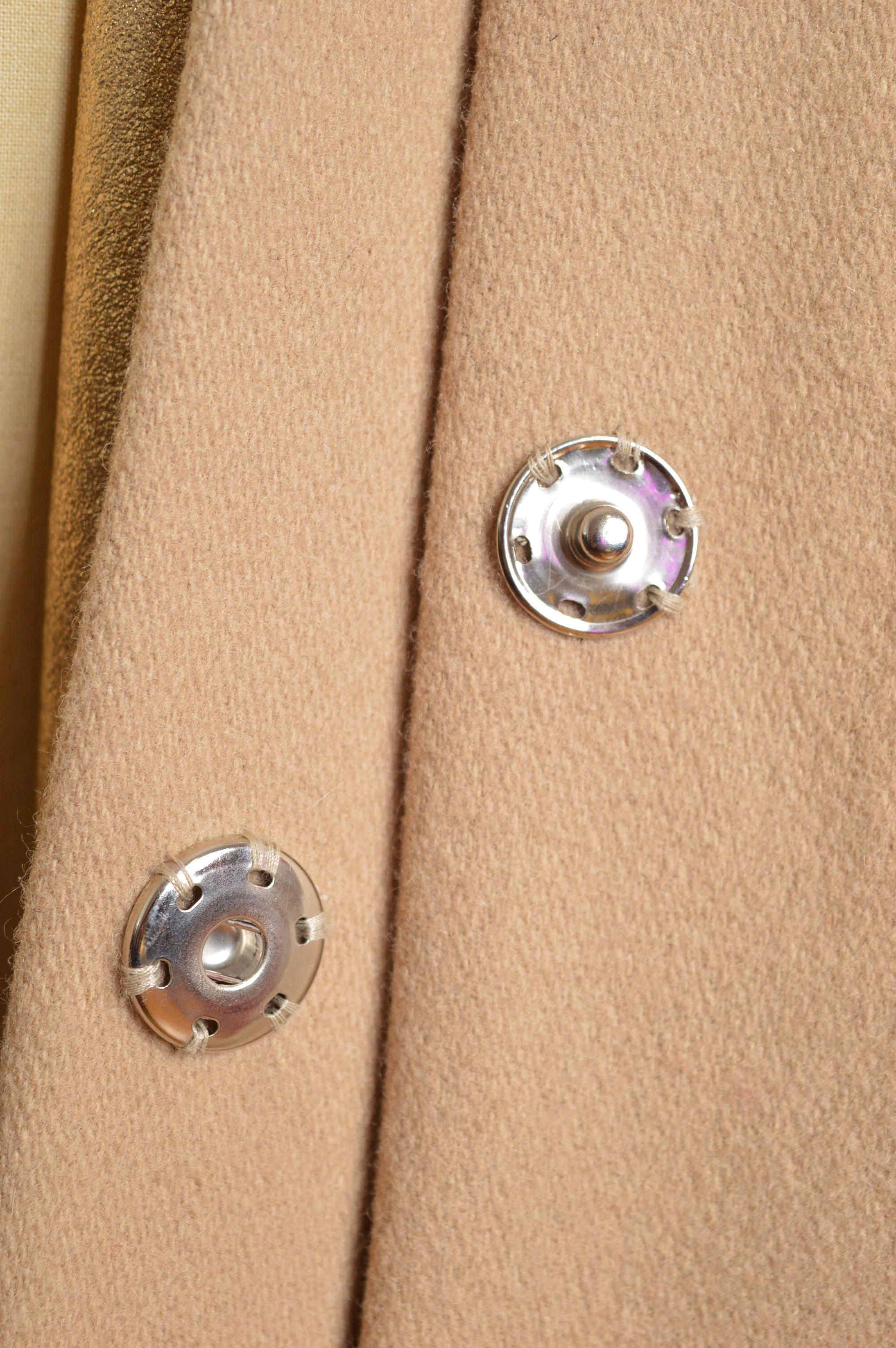 John Galliano, colletto in visone, pelle e lana d'oro, cappotto principesco dei primi anni 2000. in vendita 6