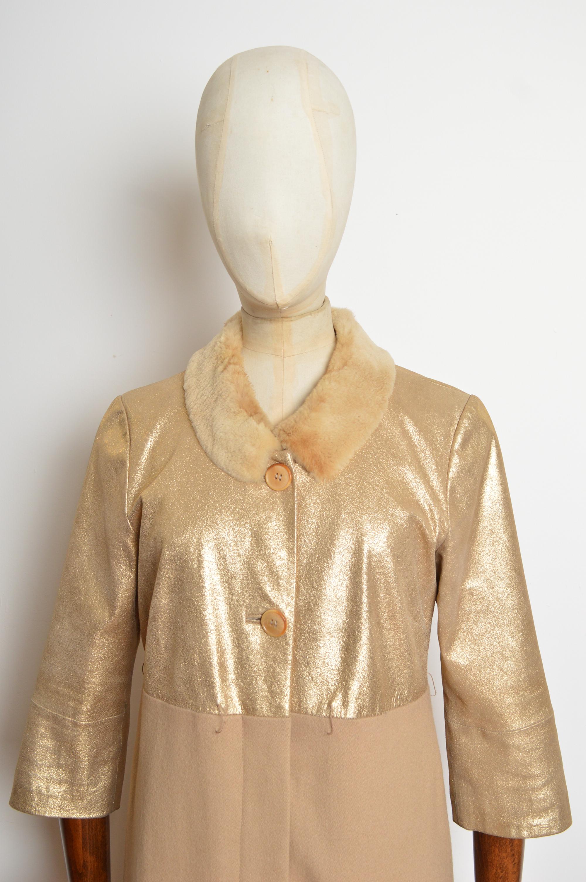 John Galliano, colletto in visone, pelle e lana d'oro, cappotto principesco dei primi anni 2000. In condizioni buone in vendita a Sheffield, GB