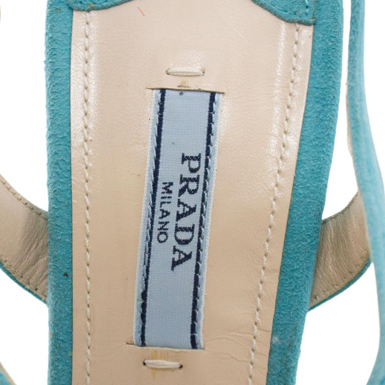 Early 2000s Prada Blue Suede Heels  For Sale 1