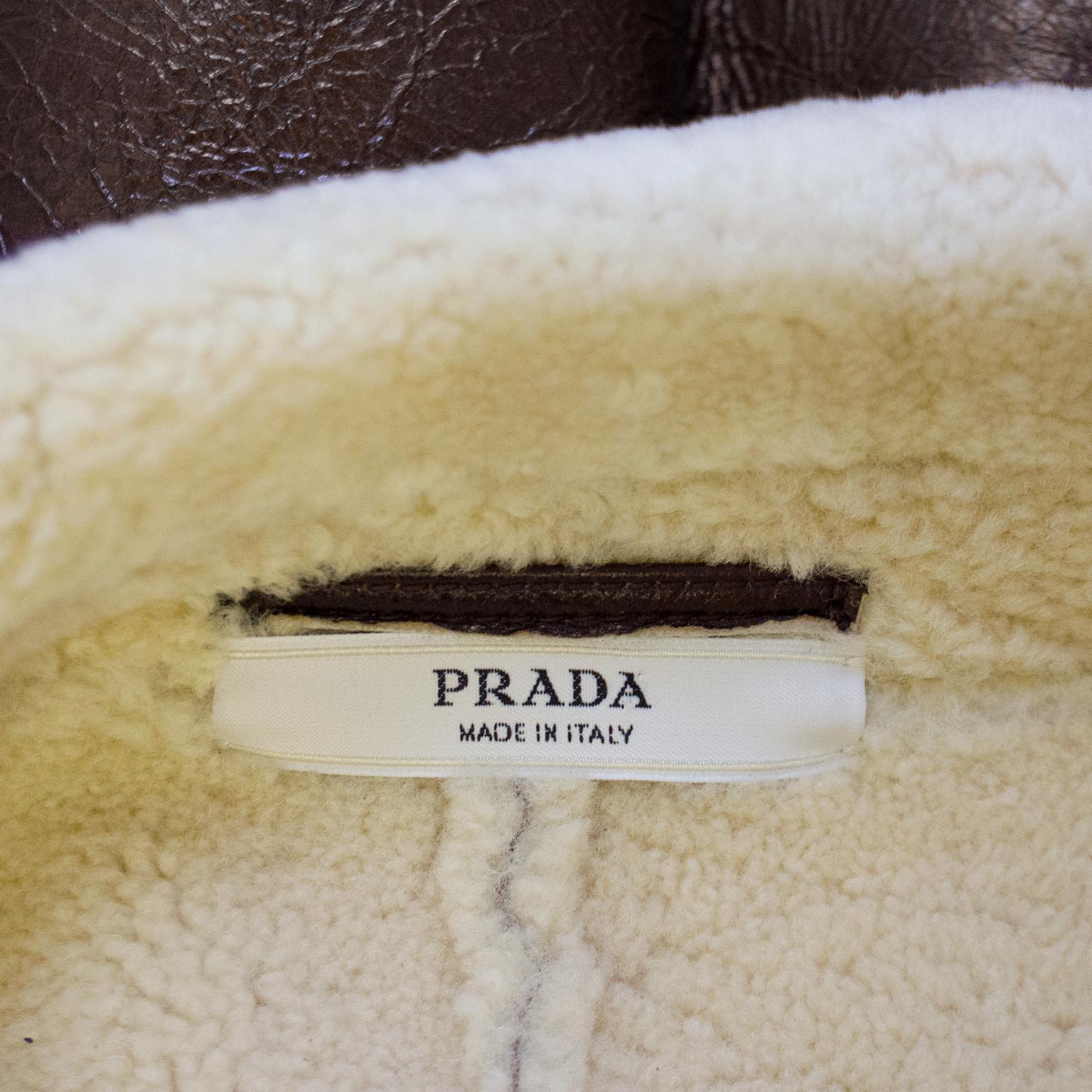 Early 2000s Prada Brown Leather and Shearling Coat In Good Condition In Toronto, Ontario