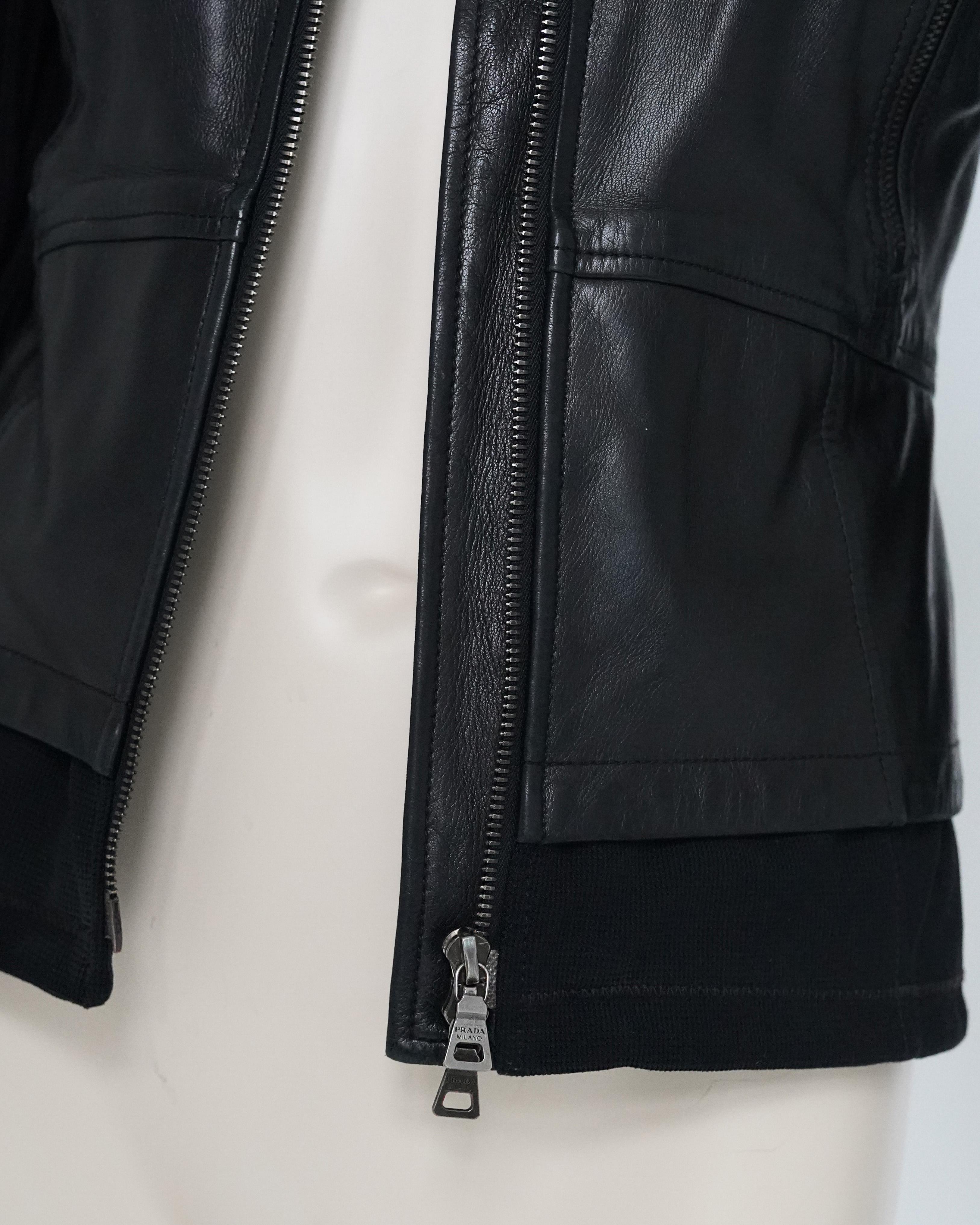 Early 2000s Prada Sport Black Leather & Wool Hybrid 2-Way Zip Jacket For Sale 7