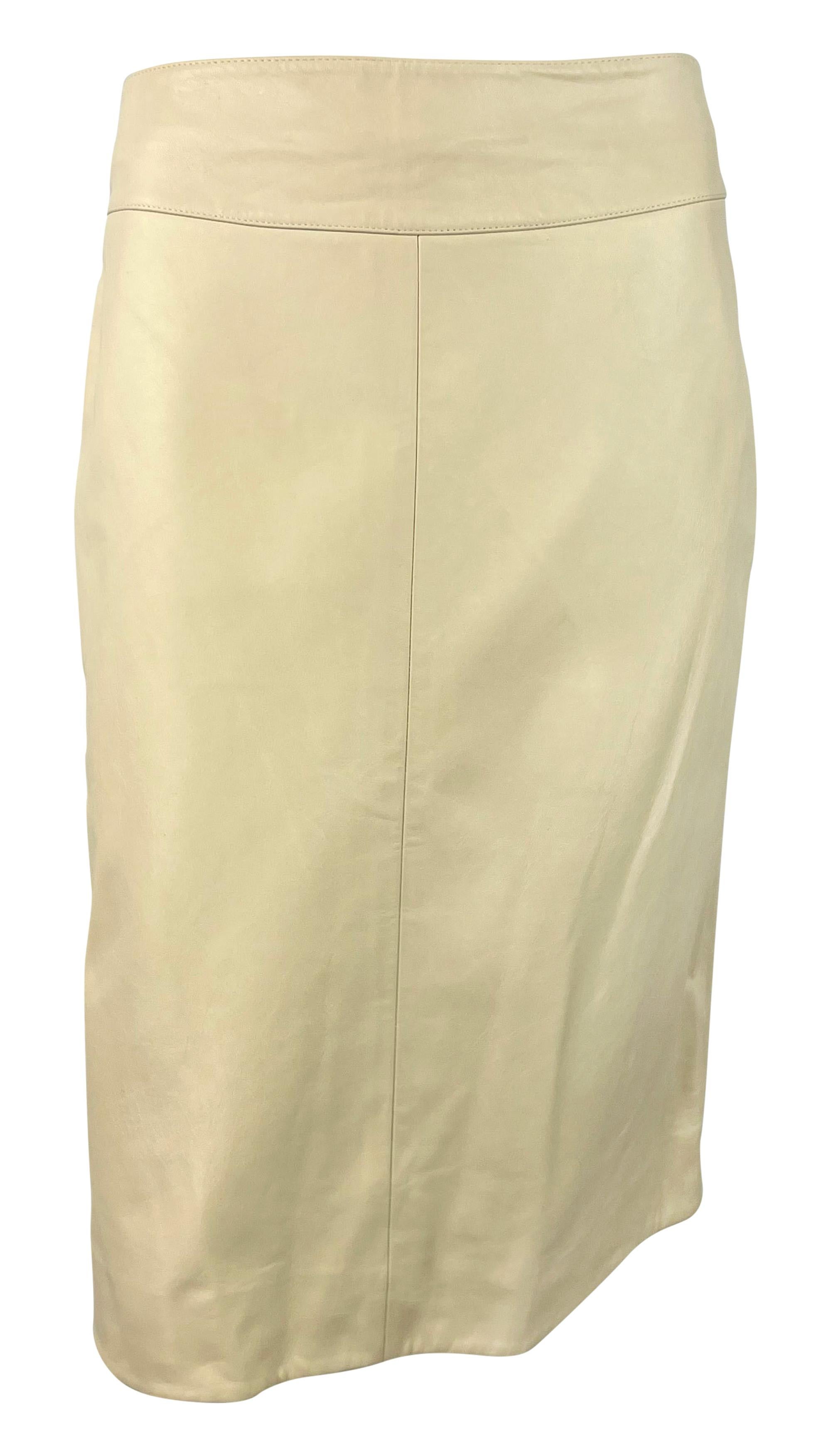 Thierry Mugler Couture dei primi anni 2000, abito con gonna a frange in pelle beige con borchie in vendita 2