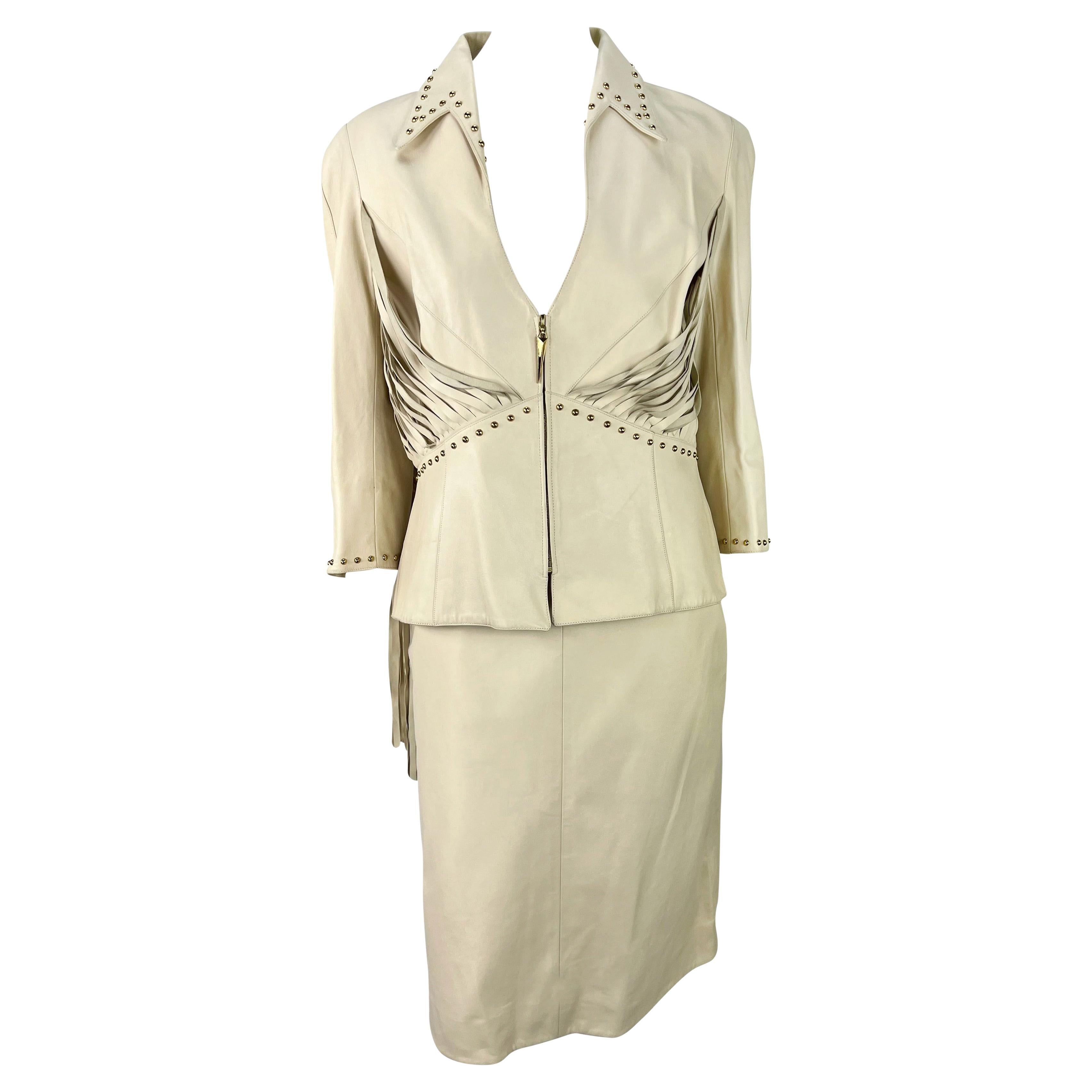 Thierry Mugler Couture dei primi anni 2000, abito con gonna a frange in pelle beige con borchie in vendita