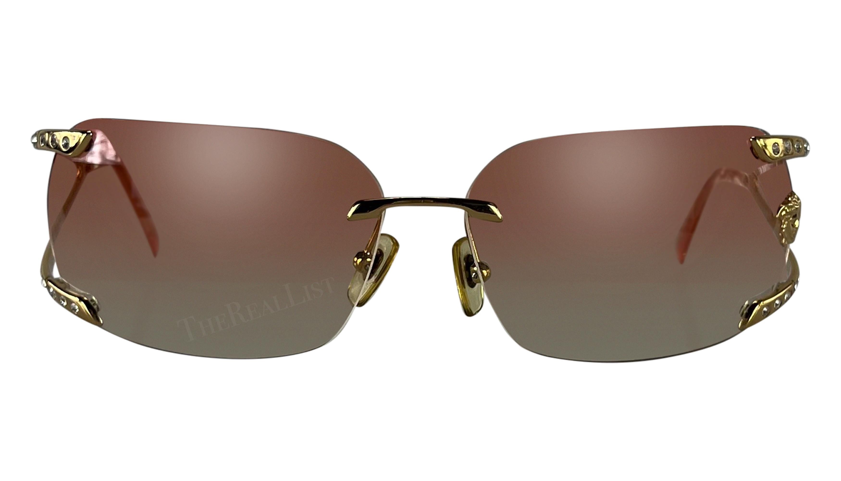 Early 2000s Versace by Donatella Pink Gold-Tone Rhinestone Rimless Sunglasses For Sale 2