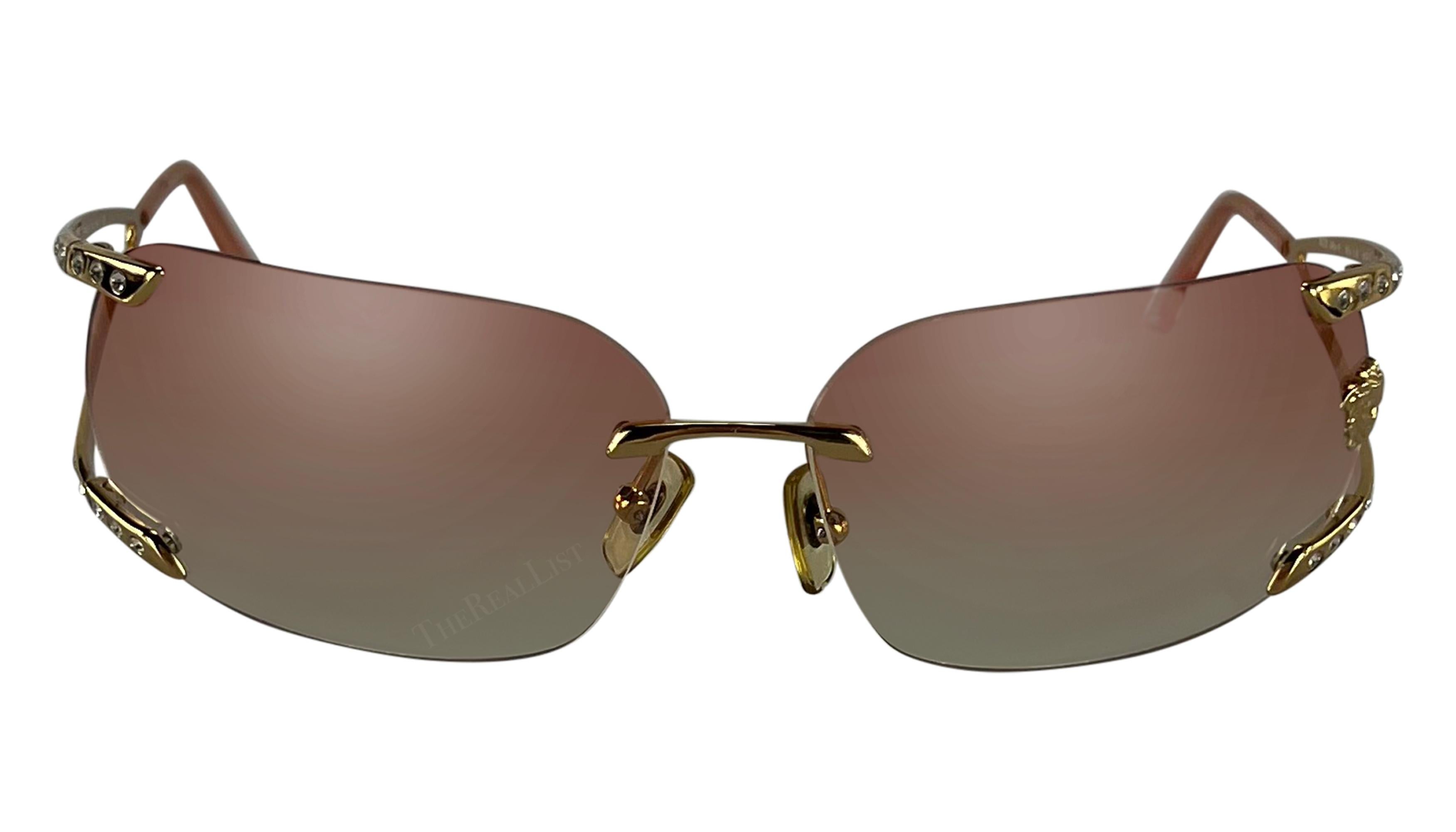 Early 2000s Versace by Donatella Pink Gold-Tone Rhinestone Rimless Sunglasses For Sale 3