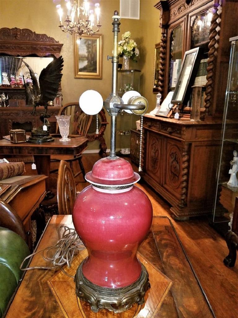 20th Century American Dedham Style Pottery Sang de Boeuf & Gilt Bronze Table Lamp For Sale