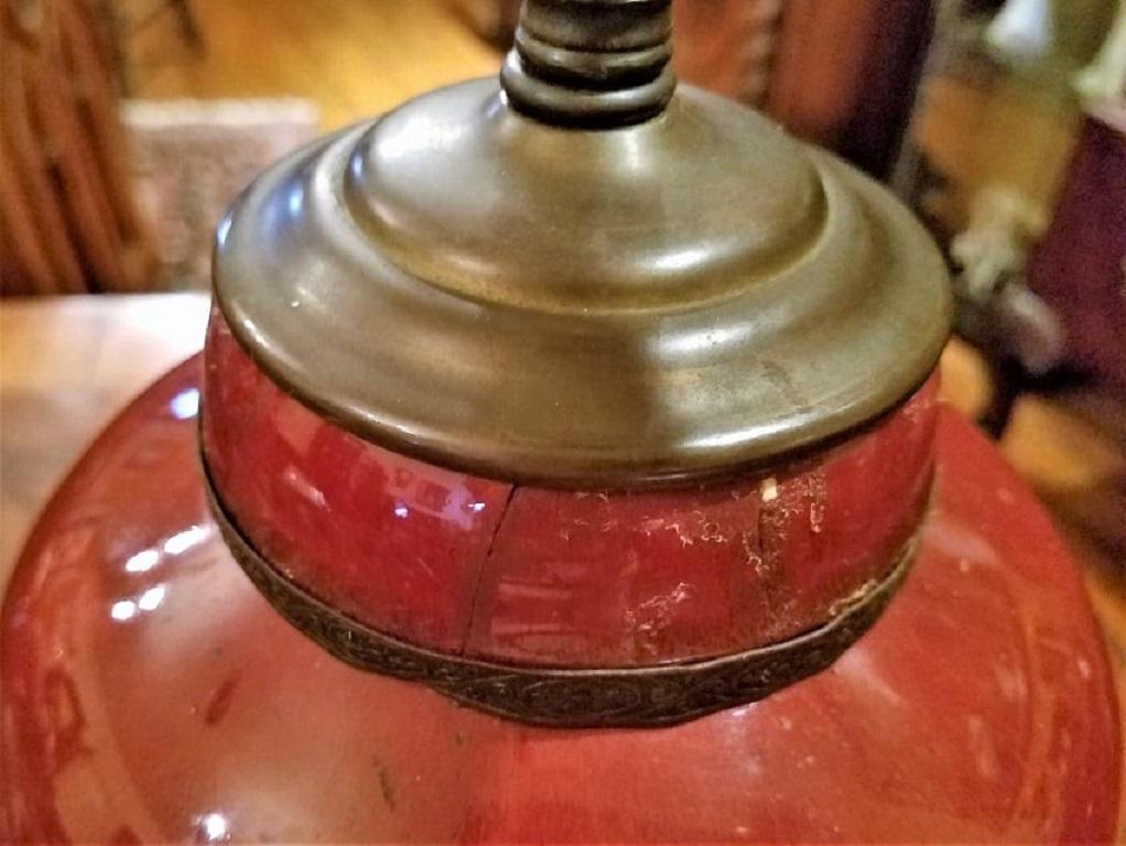 Amerikanische Sang de Boeuf-Tischlampe aus Keramik und vergoldeter Bronze im Dedham-Stil des frühen 20. Jahrhunderts im Angebot 3