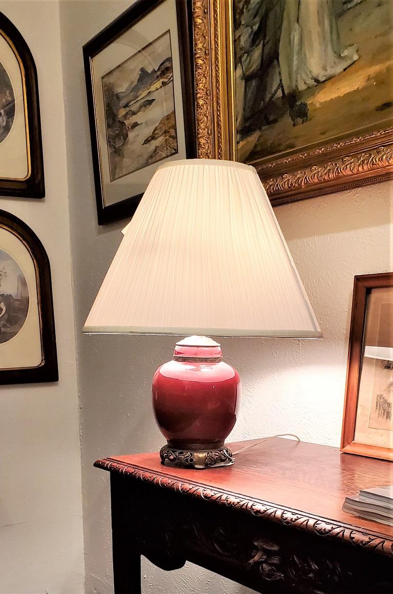 Early 20C American Dedham Style Sang de Boeuf Pottery & Gilt Bronze Table Lamp For Sale 9