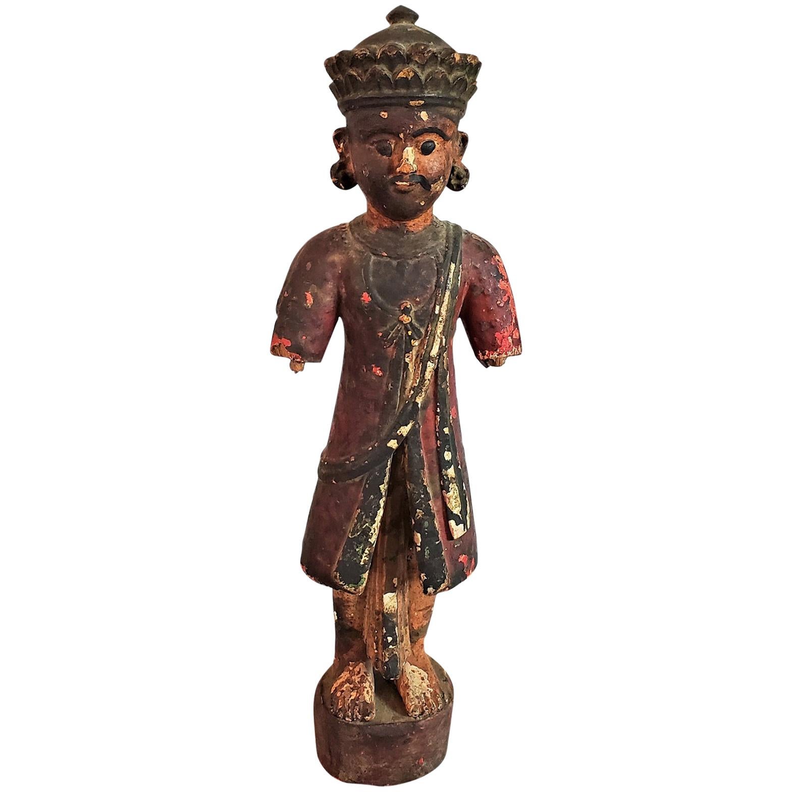 Kambodschanische polychrome männliche Figur des frühen 20. Jahrhunderts