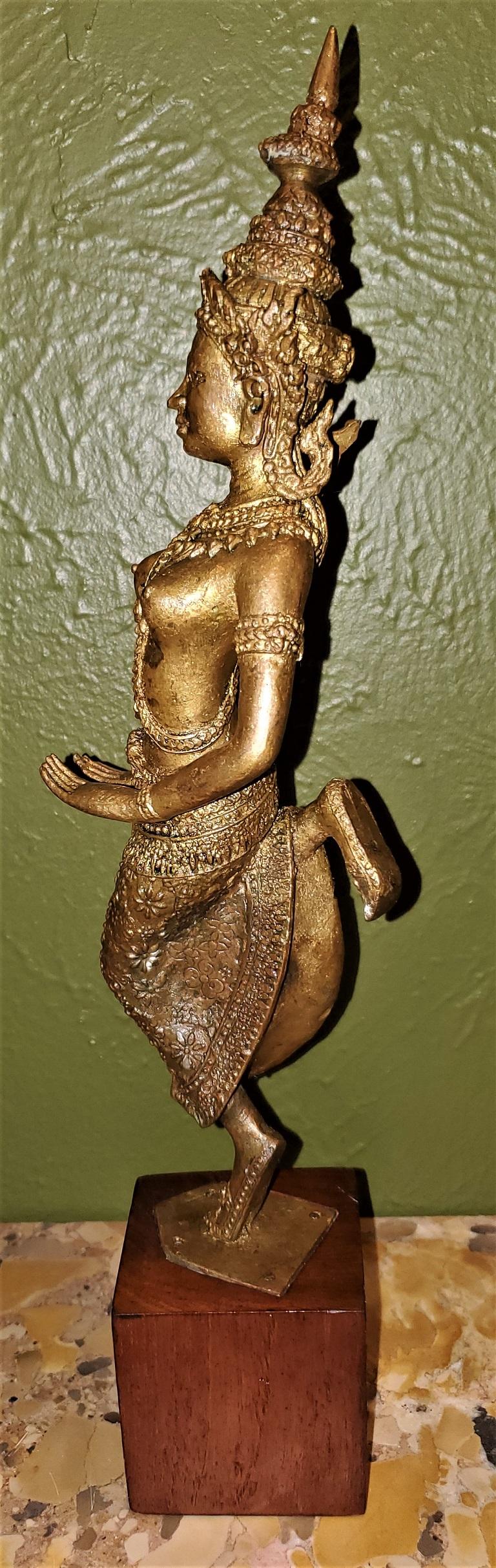 Early 20th Century Gilt Metal Thai Khon Dancer In Good Condition For Sale In Dallas, TX