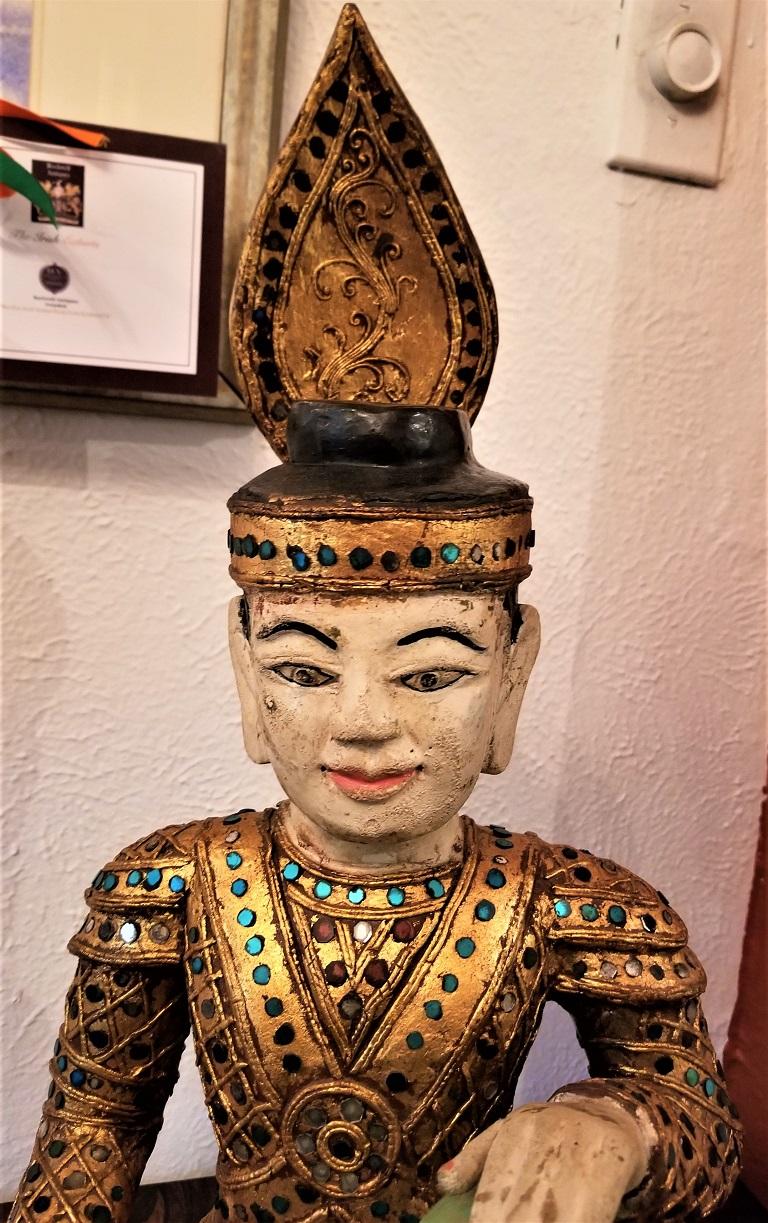 Early 20th Century Thai Seated Boy Emperor Polychrome Statue For Sale 1