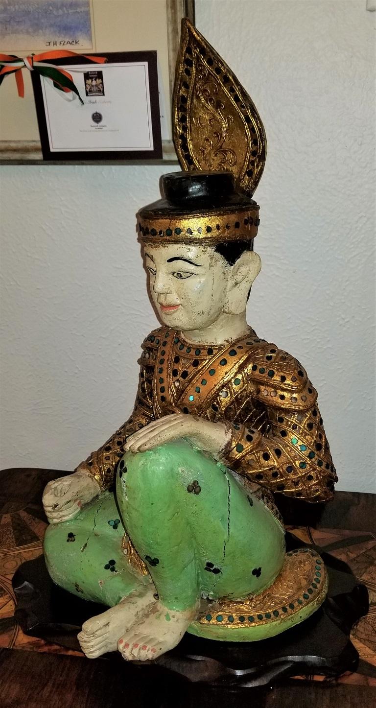 Early 20th Century Thai Seated Boy Emperor Polychrome Statue For Sale 4