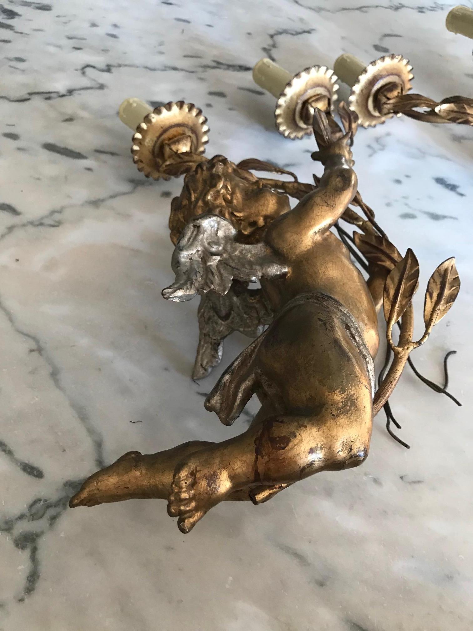 Early 20th Century French Golden Wood Pair of Angel Sconces 2