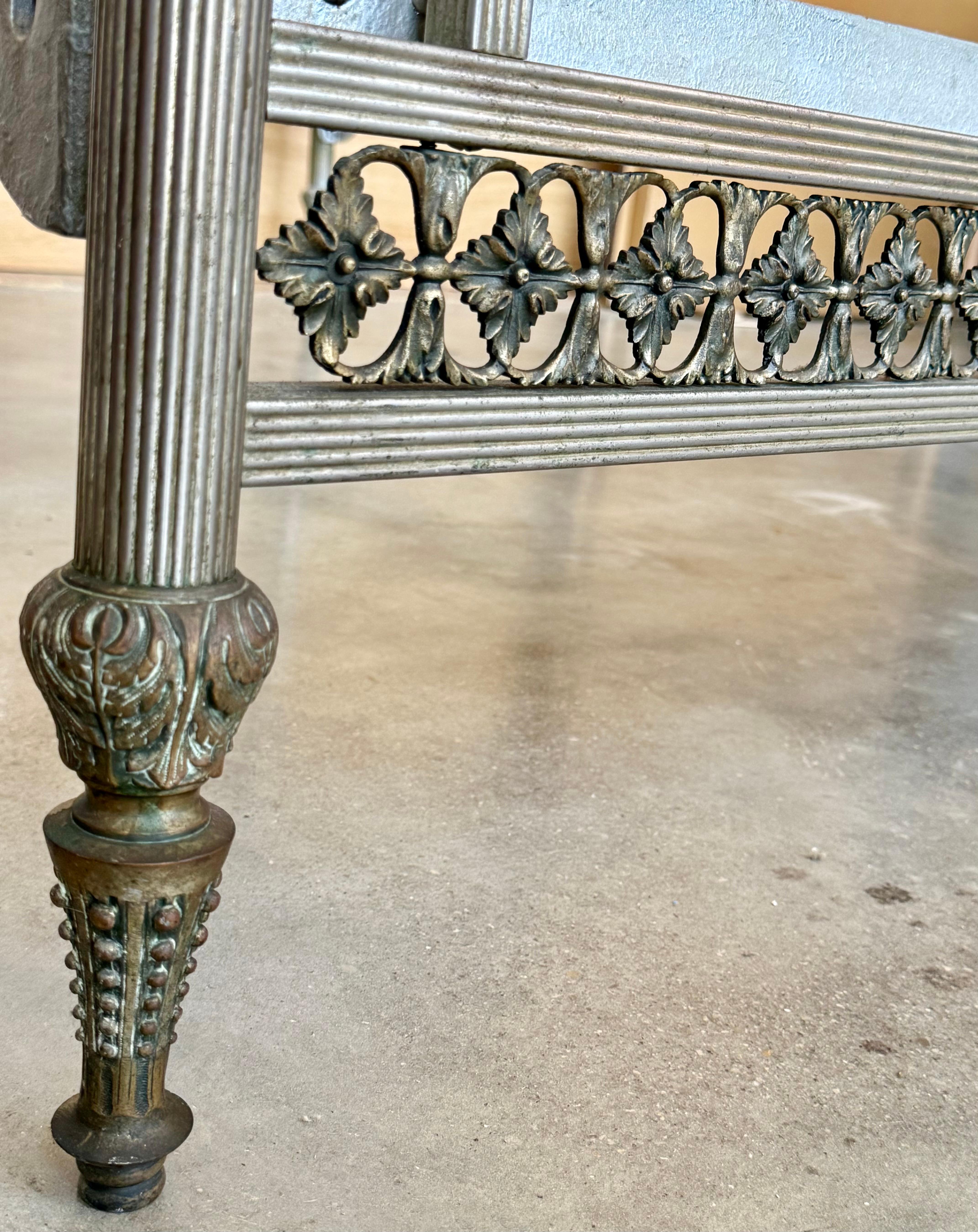 Early 20th Antique French Brass  & Bronze Bed , Doble Size For Sale 5