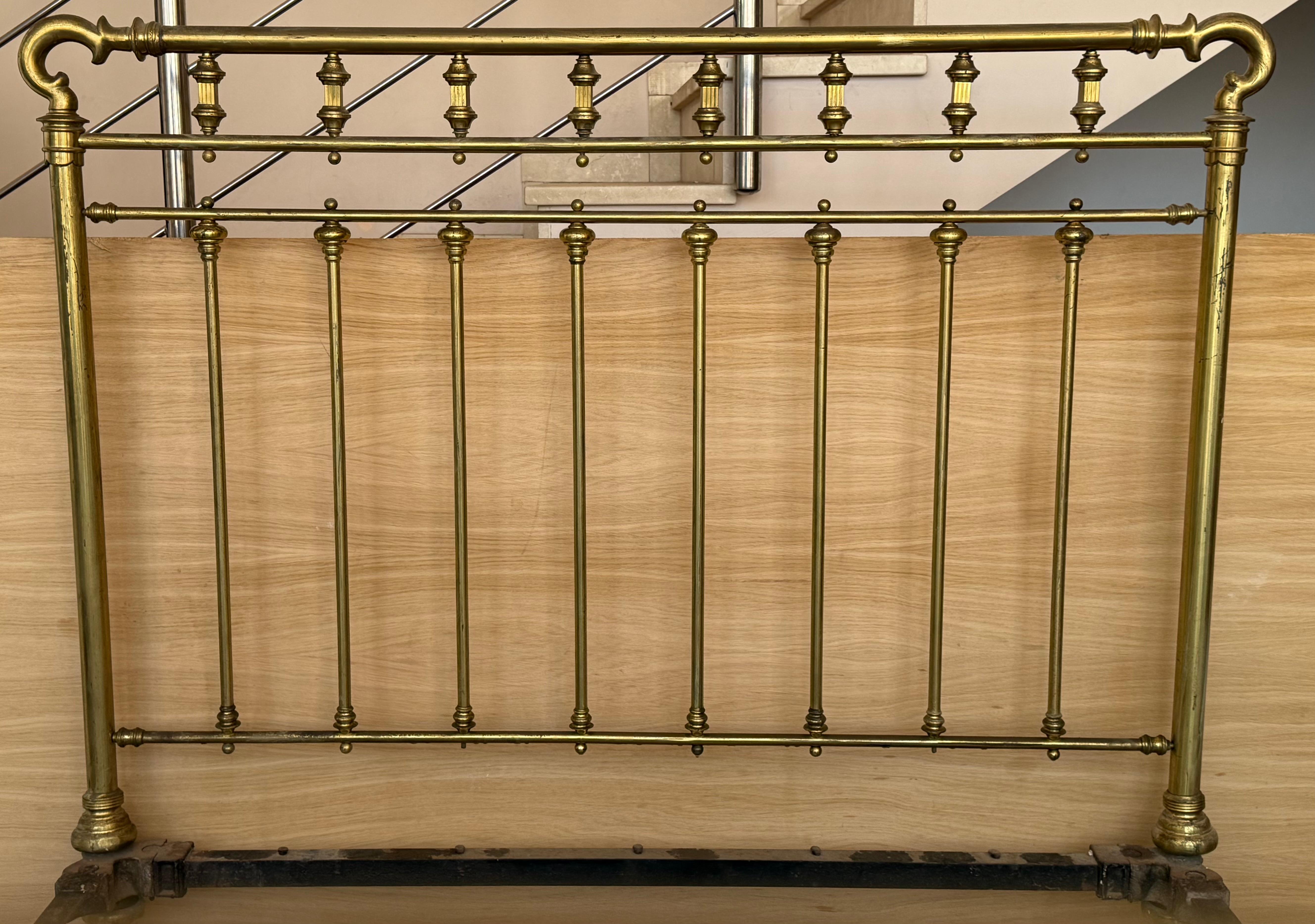 Début 20ème Antique French Brass  & Bronze Bed , Queen  Taille en vente 1