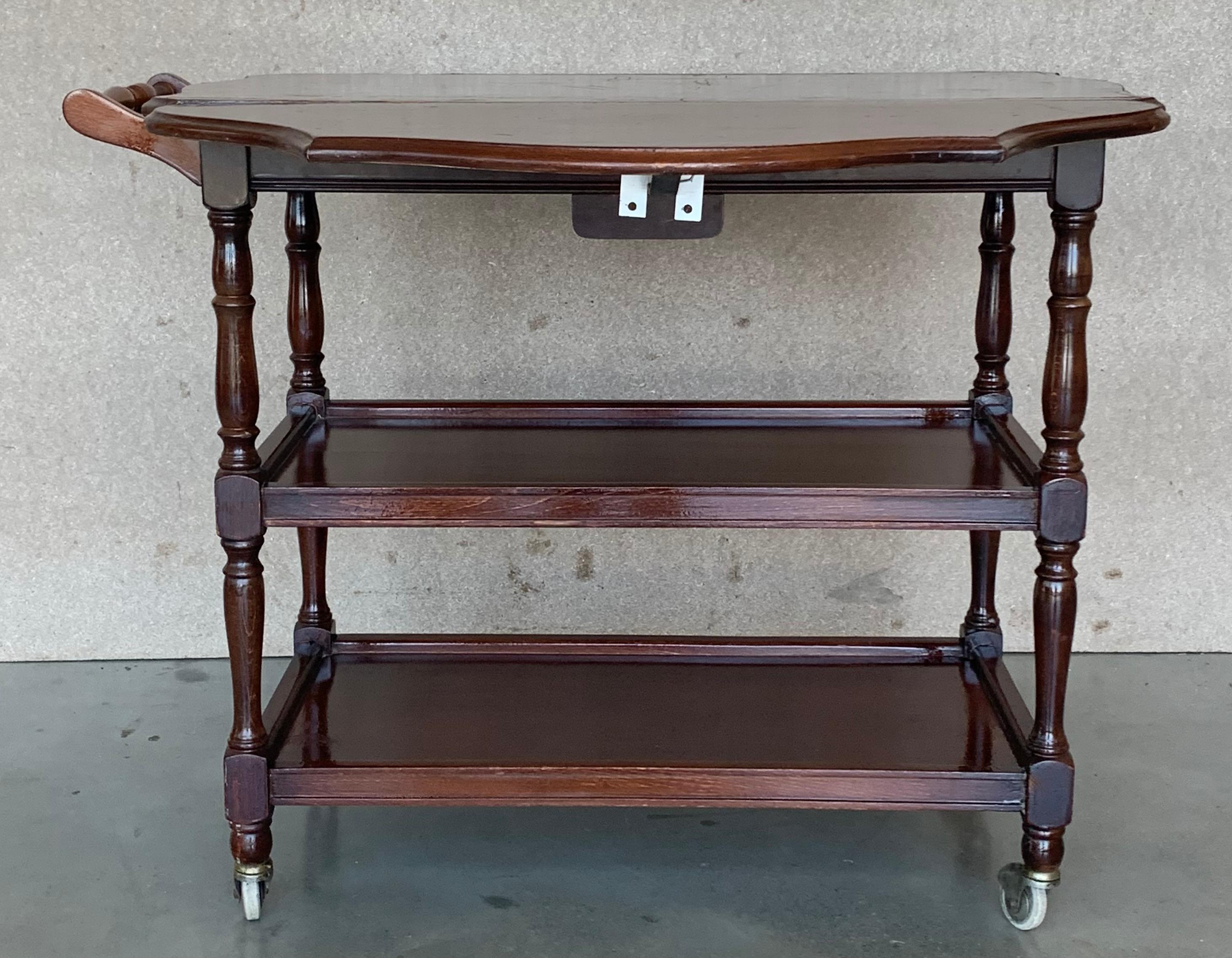 Early 20th Bar Cart with Three Tier and Two leafs convertible in Tea Table In Good Condition For Sale In Miami, FL